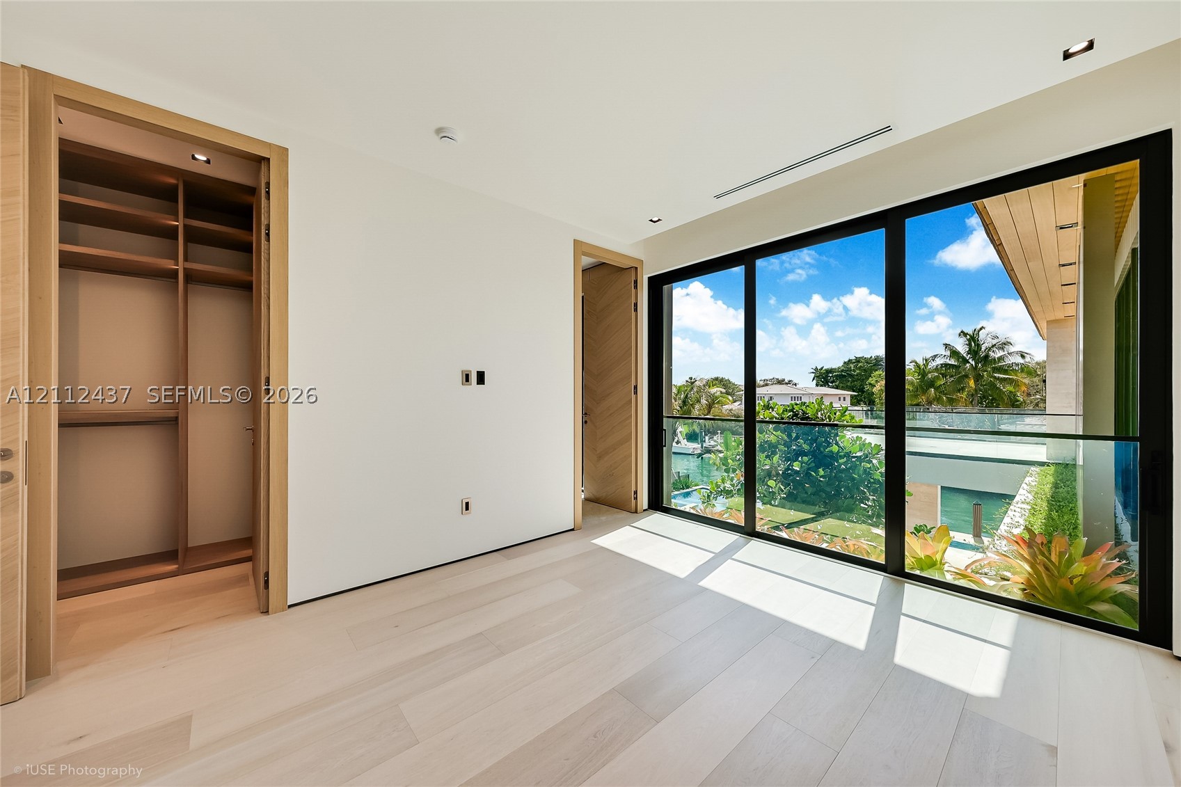 770 Lake Rd Miami, FL 33137