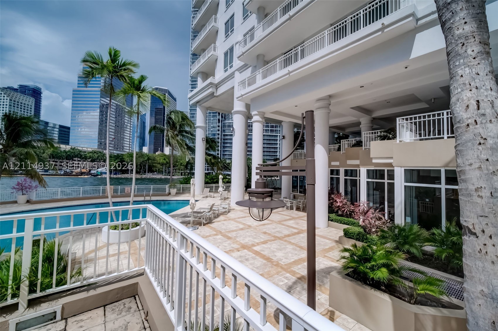 image Courts Brickell Key47
