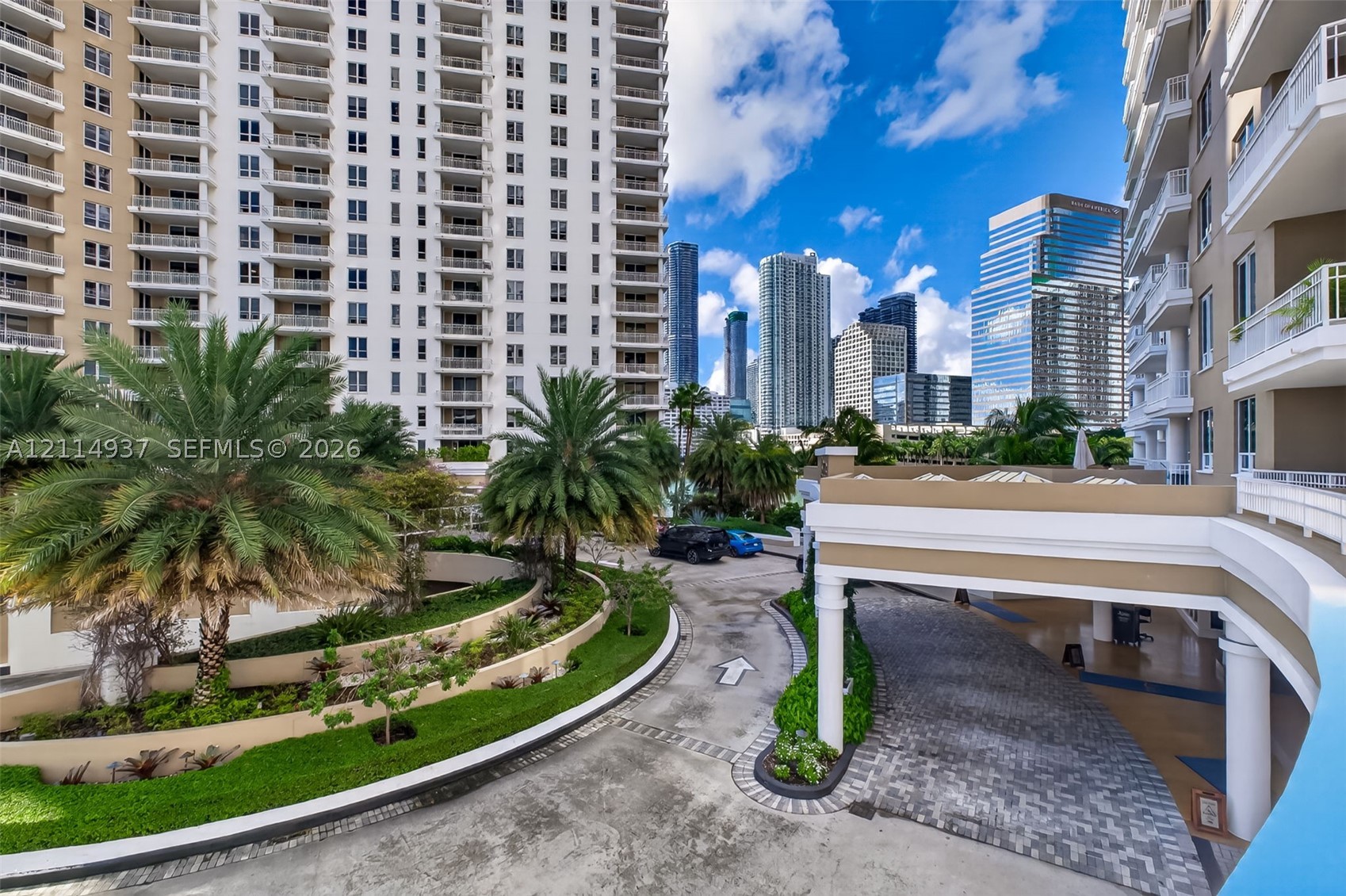 image Courts Brickell Key62