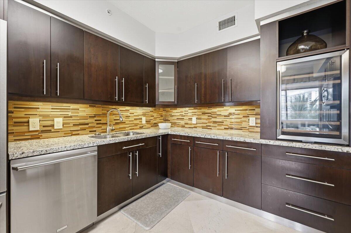 3100 N Ocean #407 Fort Lauderdale, FL 33308