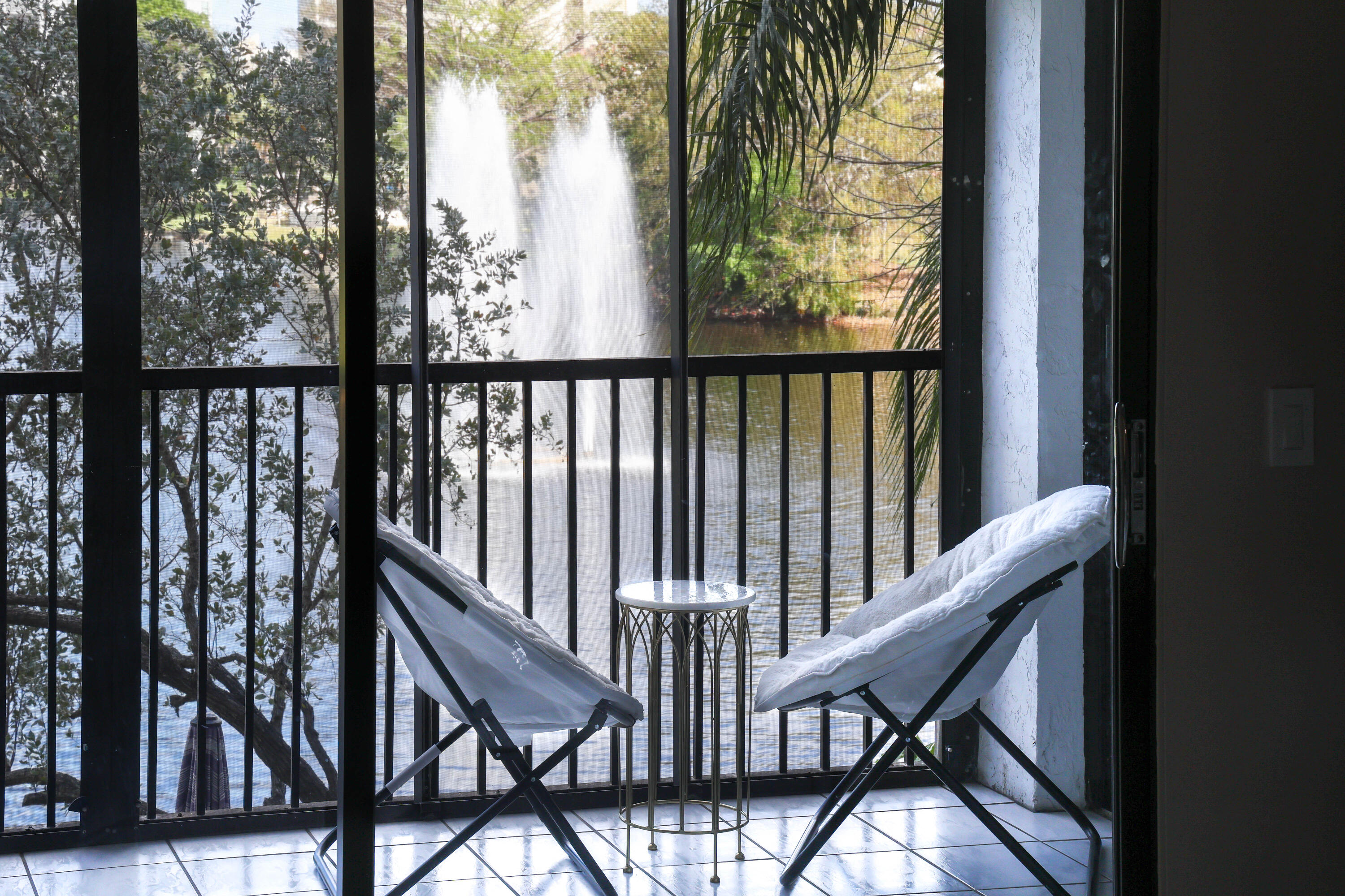 2334 S Cypress Bnd #202