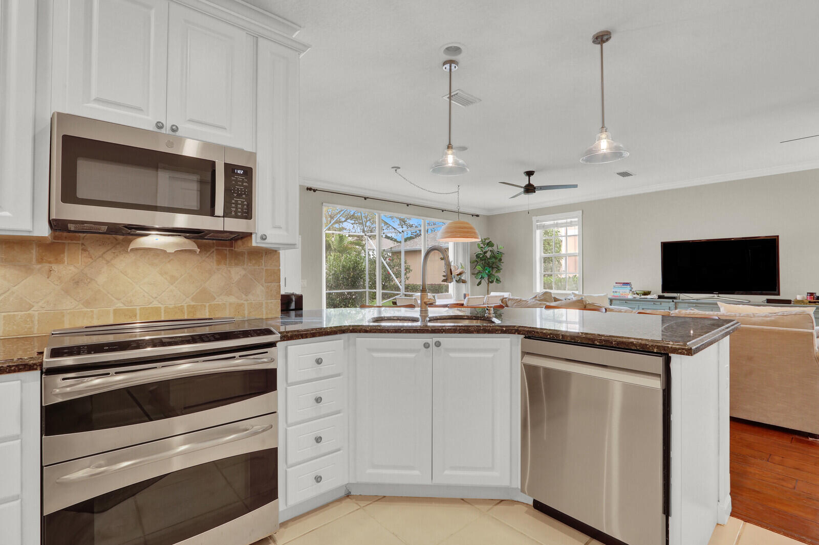 132 Peabody Jupiter, FL 33458