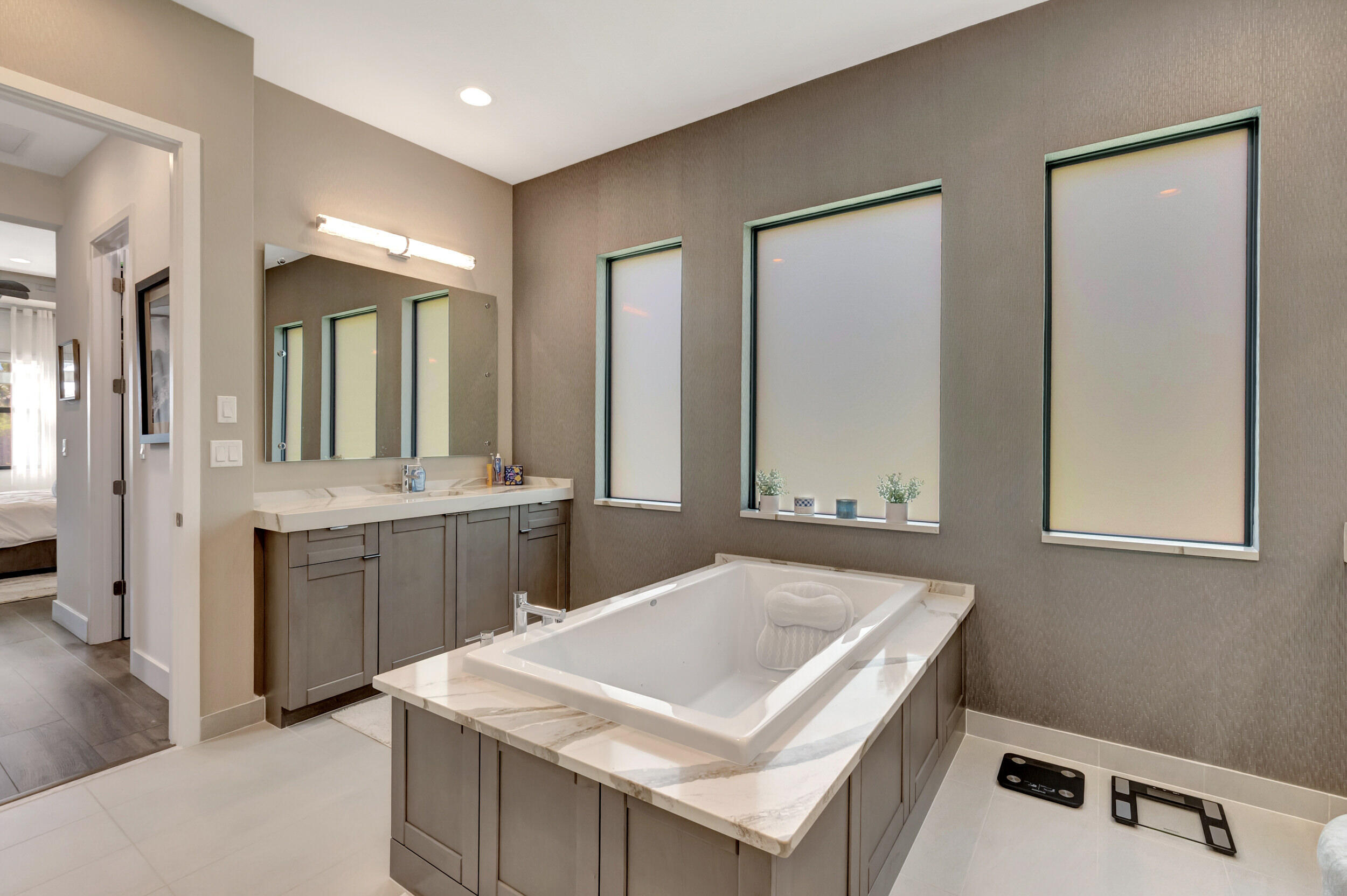 8870 Skyward Boca Raton, FL 33496