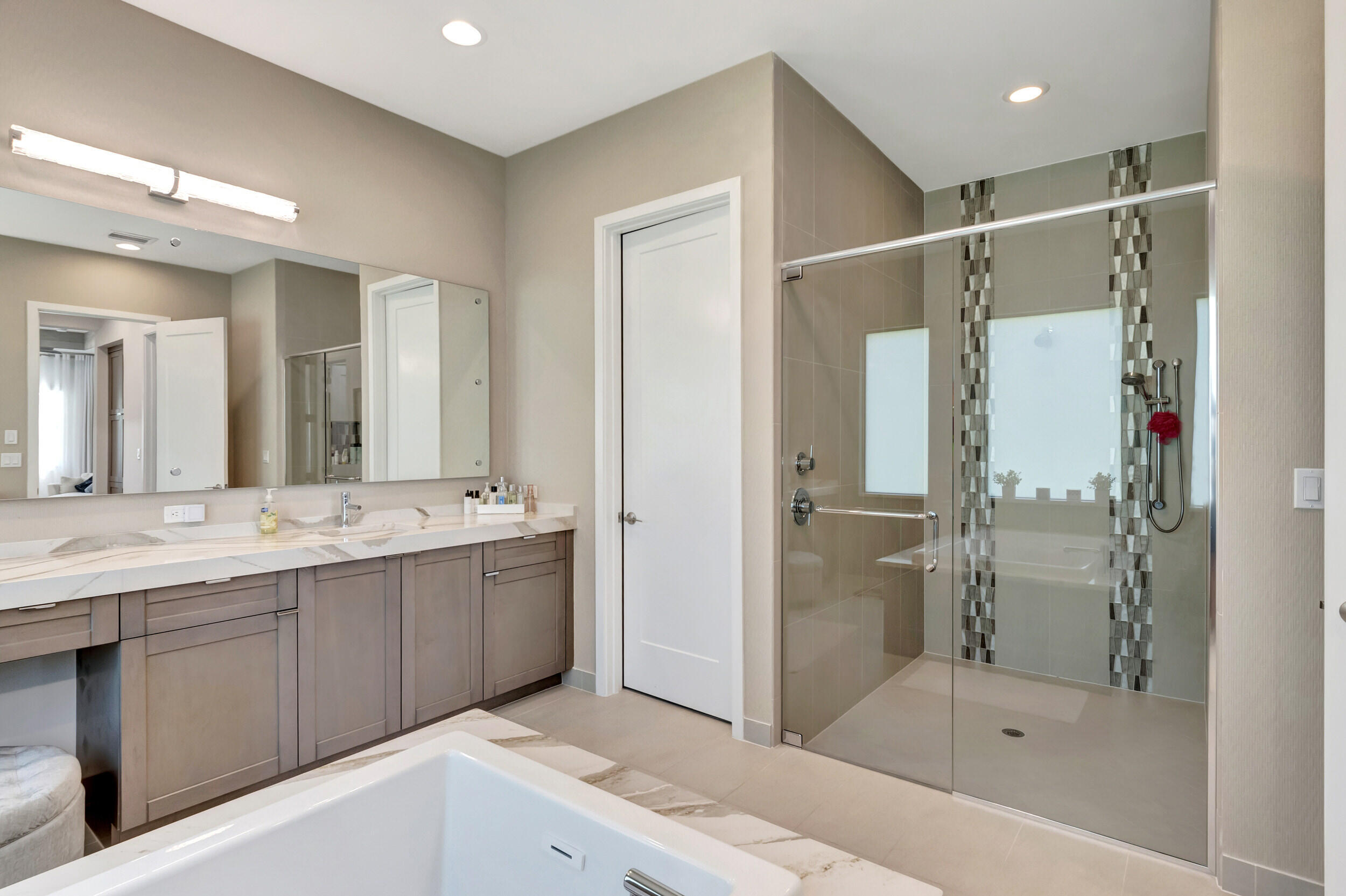 8870 Skyward Boca Raton, FL 33496