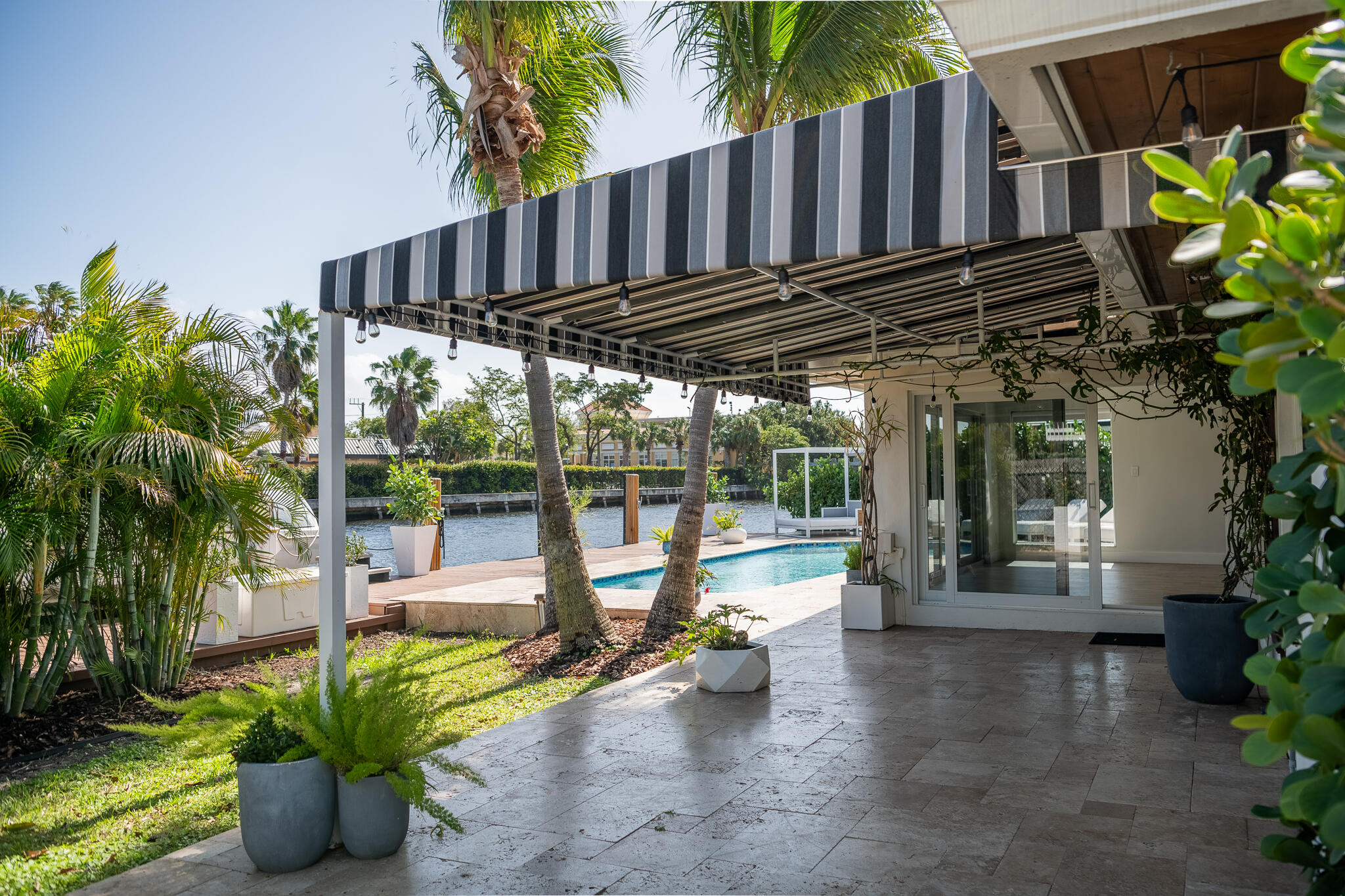 2164 NE 25th Wilton Manors, FL 33305