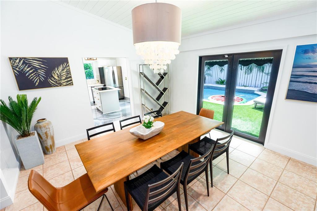 222 N Tradewinds Fort Lauderdale, FL 33308