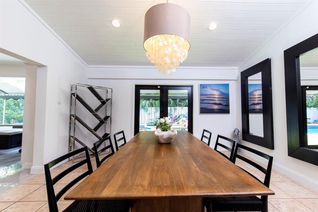 222 N Tradewinds Fort Lauderdale, FL 33308