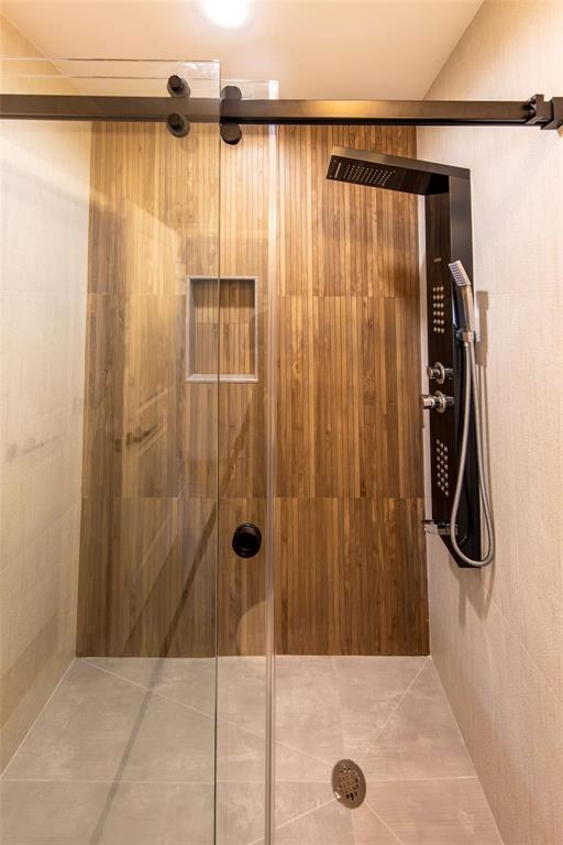 222 N Tradewinds Fort Lauderdale, FL 33308