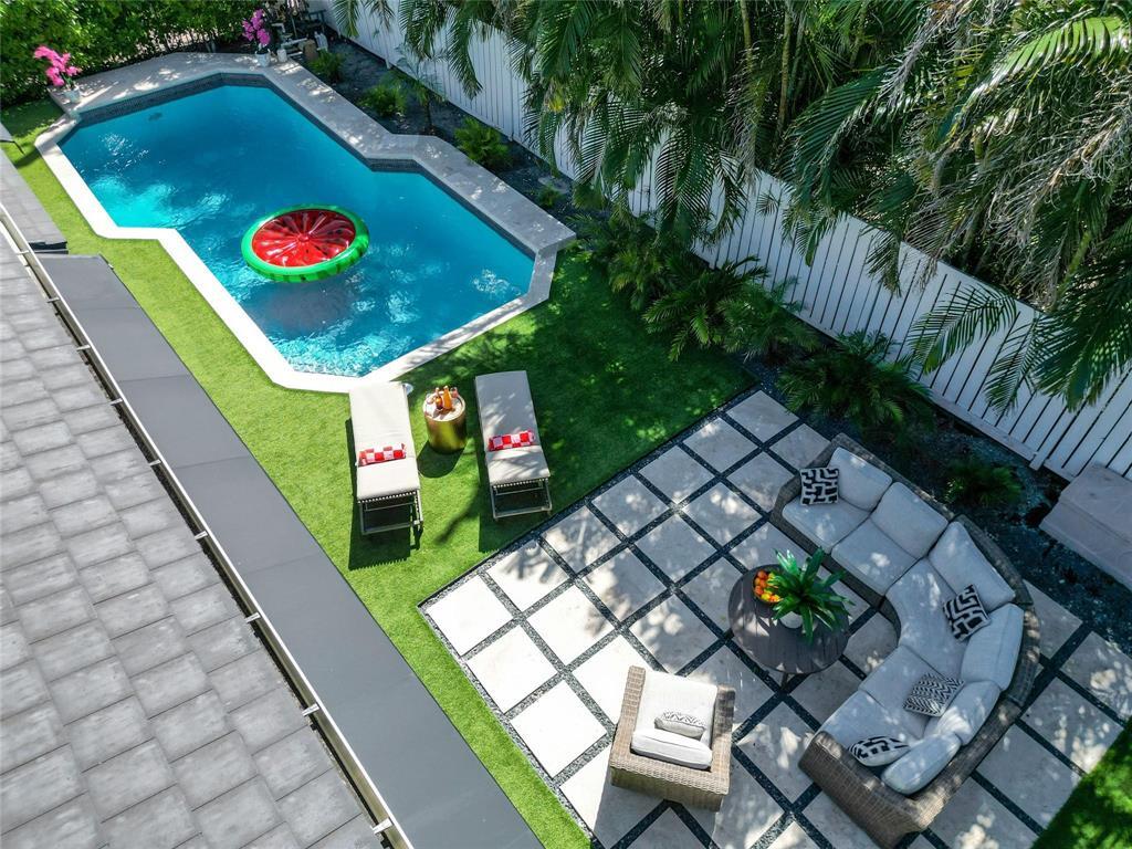 222 N Tradewinds Fort Lauderdale, FL 33308