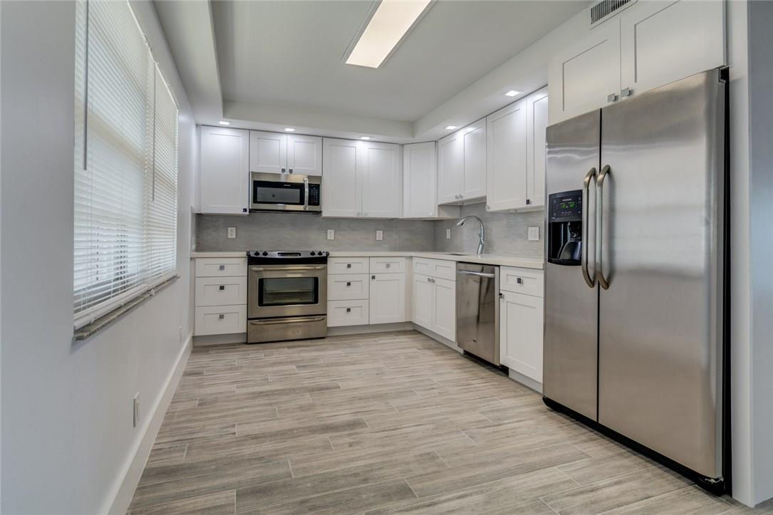 625 Oaks #1007