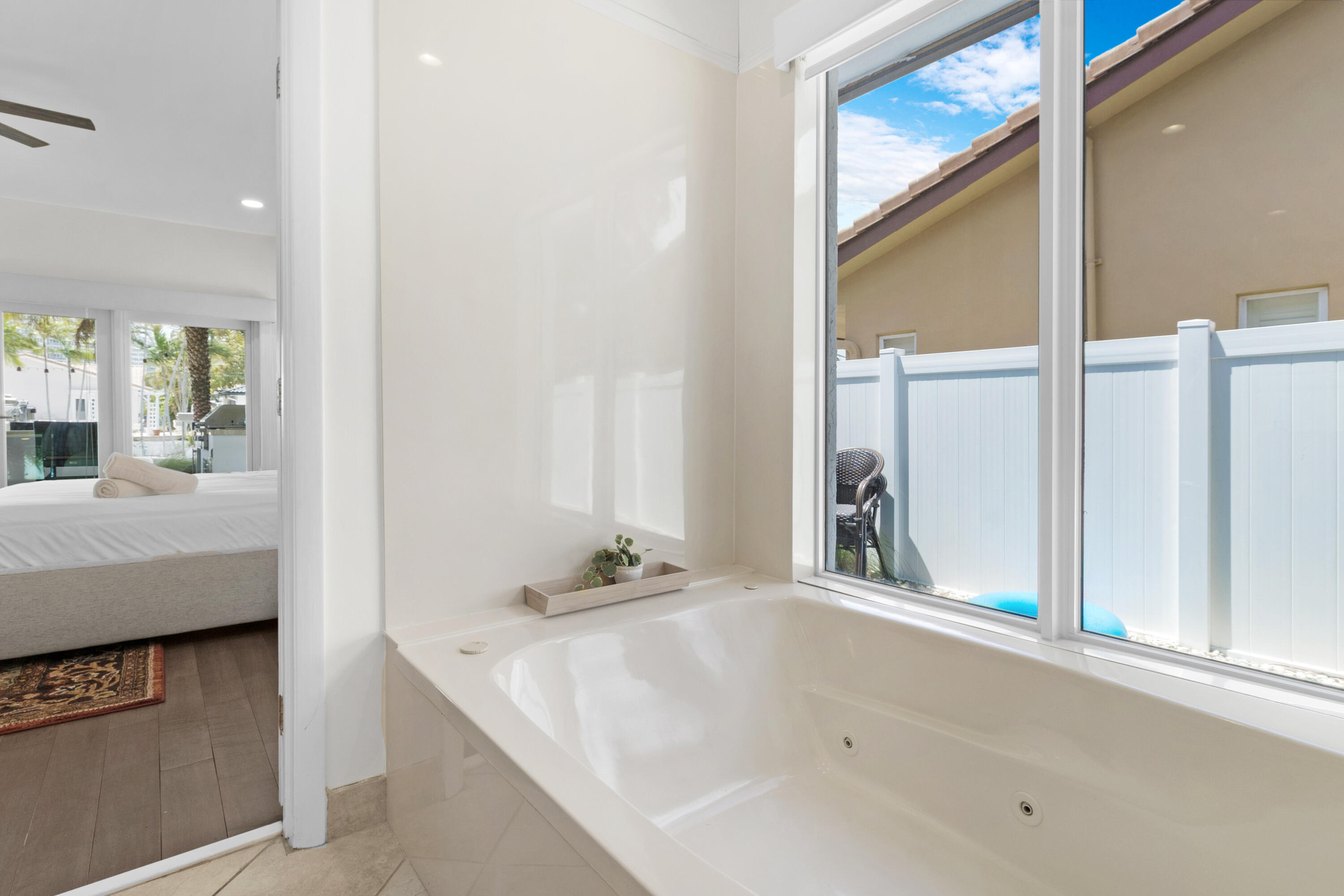 3312 NE 39th Fort Lauderdale, FL 33308