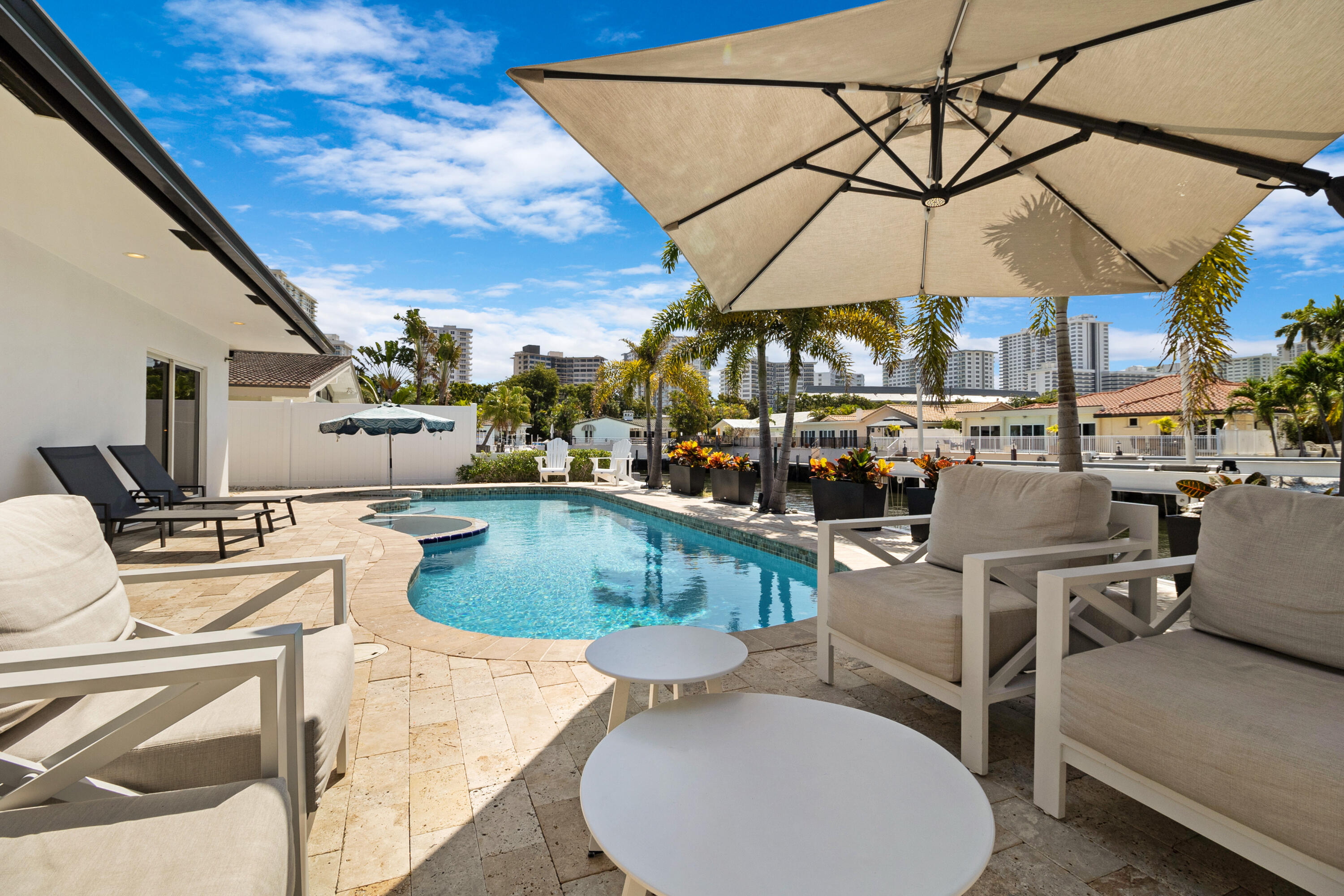 3312 NE 39th Fort Lauderdale, FL 33308