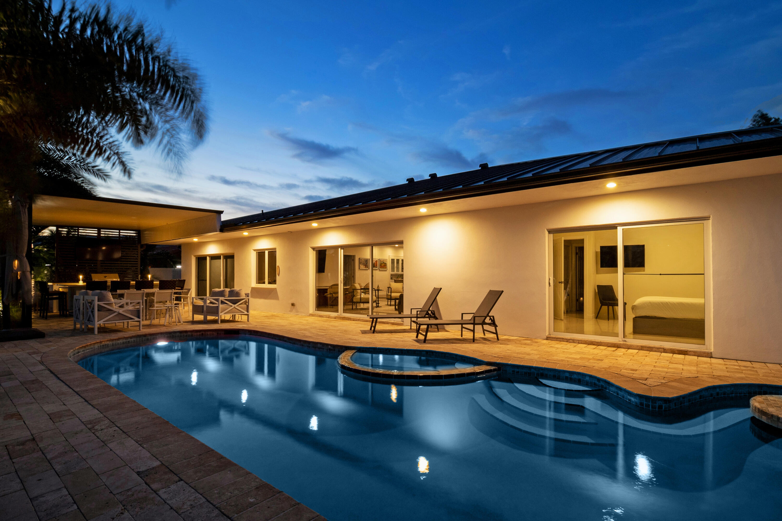 3312 NE 39th Fort Lauderdale, FL 33308