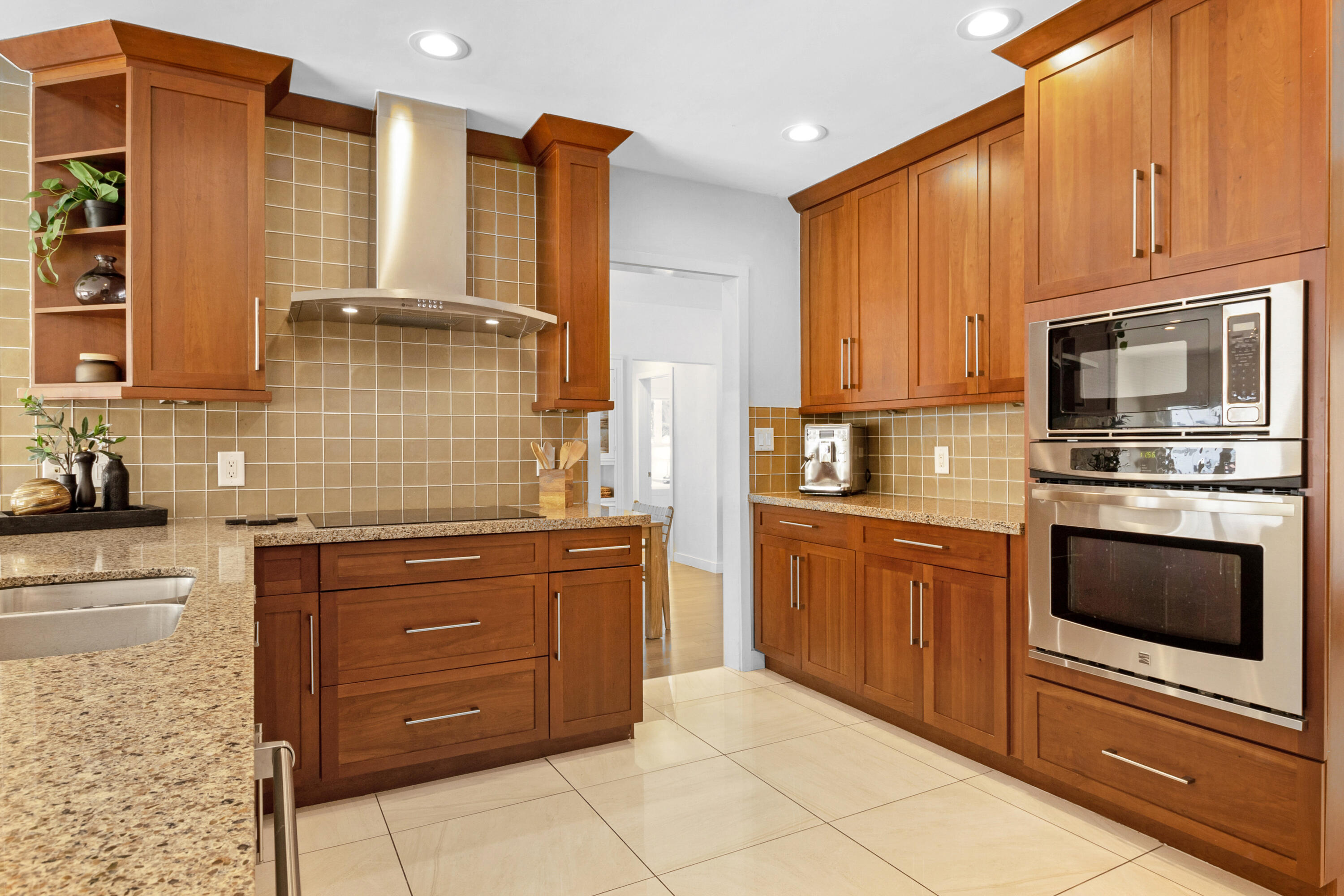 3312 NE 39th Fort Lauderdale, FL 33308