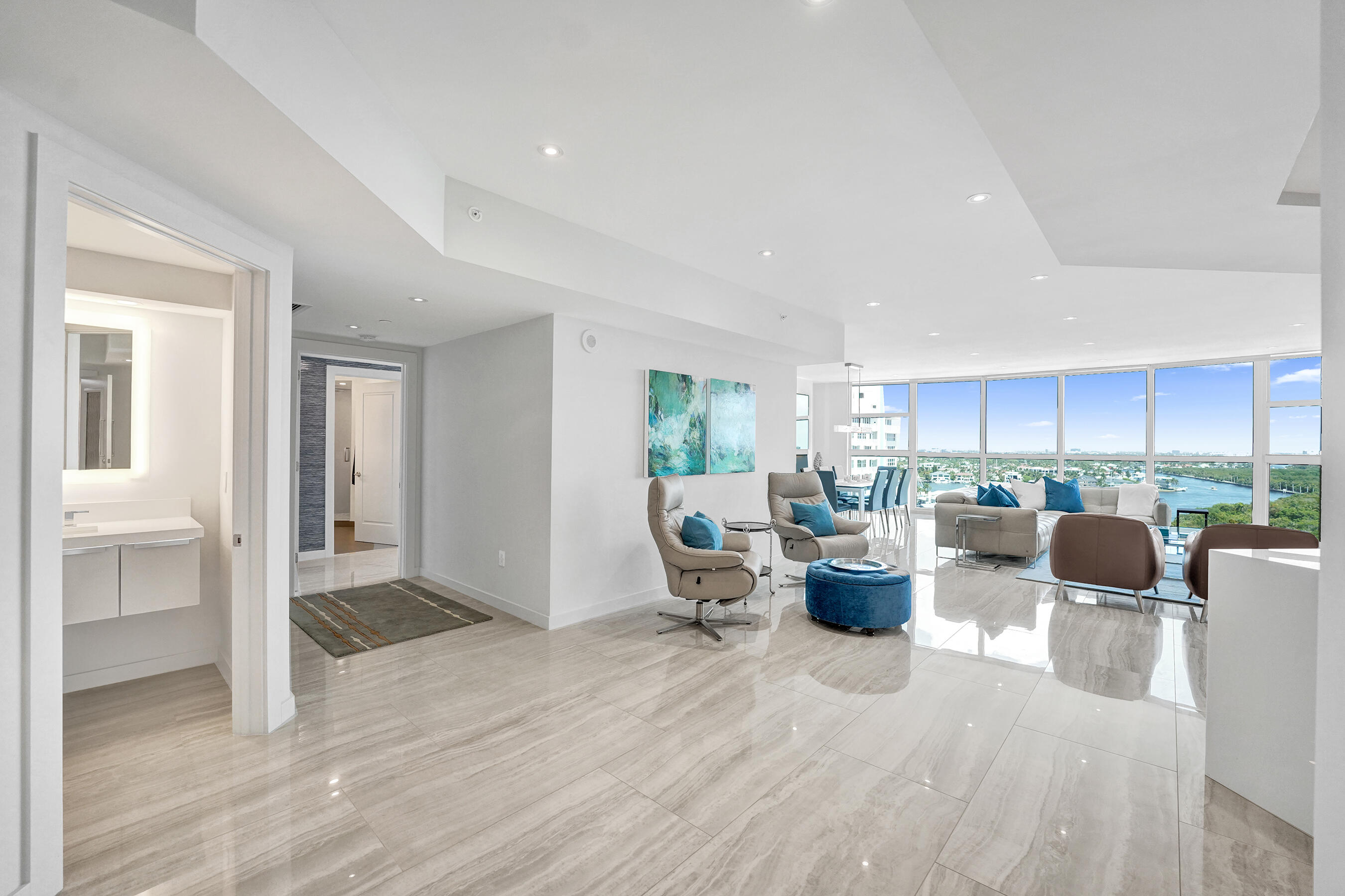 2845 NE 9th #Ph5 Fort Lauderdale, FL 33304