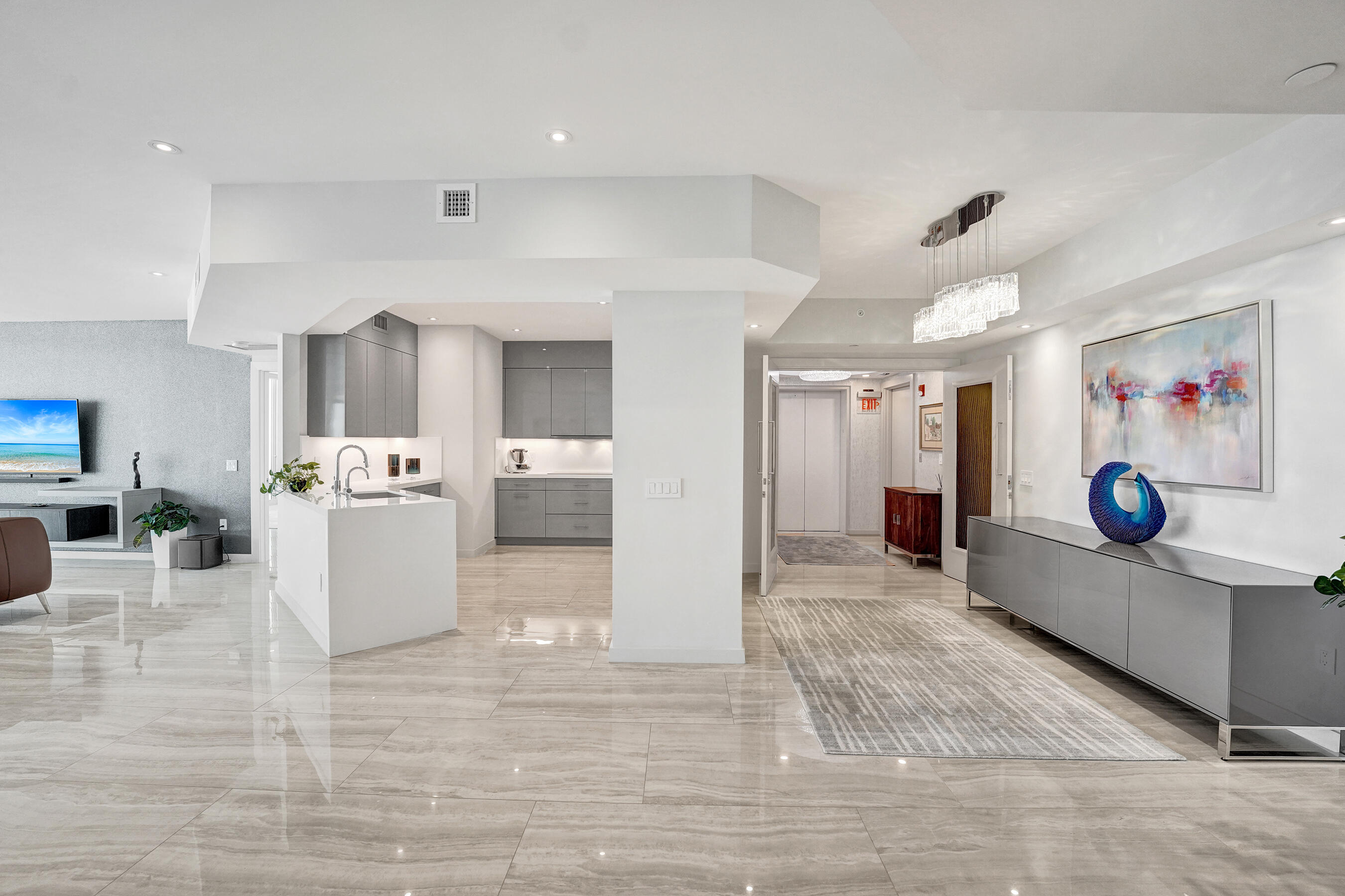 2845 NE 9th #Ph5 Fort Lauderdale, FL 33304