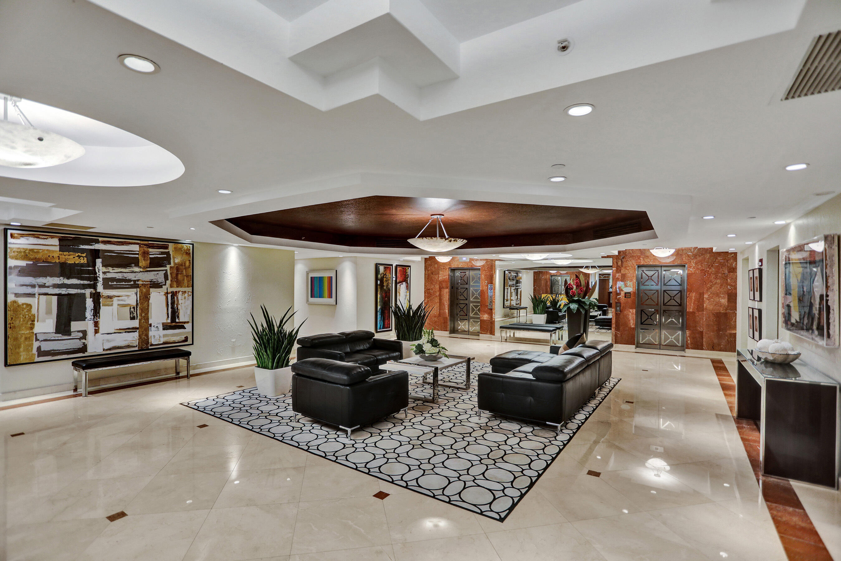 2845 NE 9th #Ph5 Fort Lauderdale, FL 33304