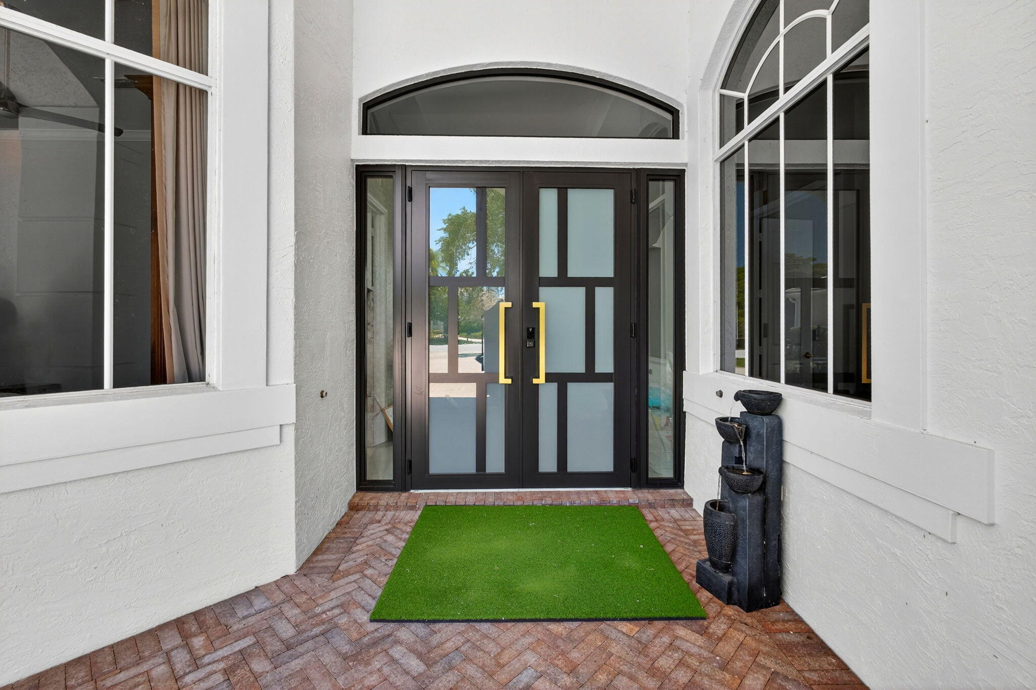 6778 Oakmont West Palm Beach, FL 33412