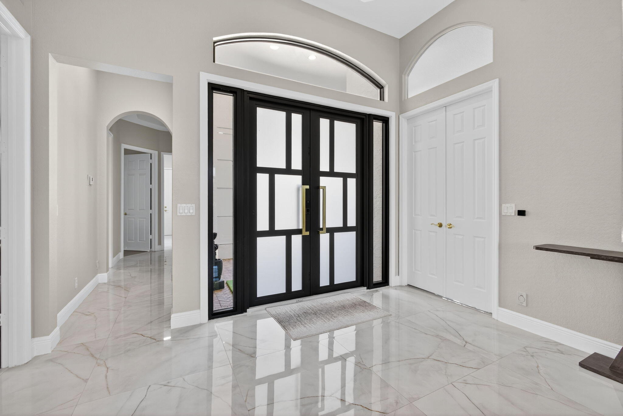 6778 Oakmont West Palm Beach, FL 33412