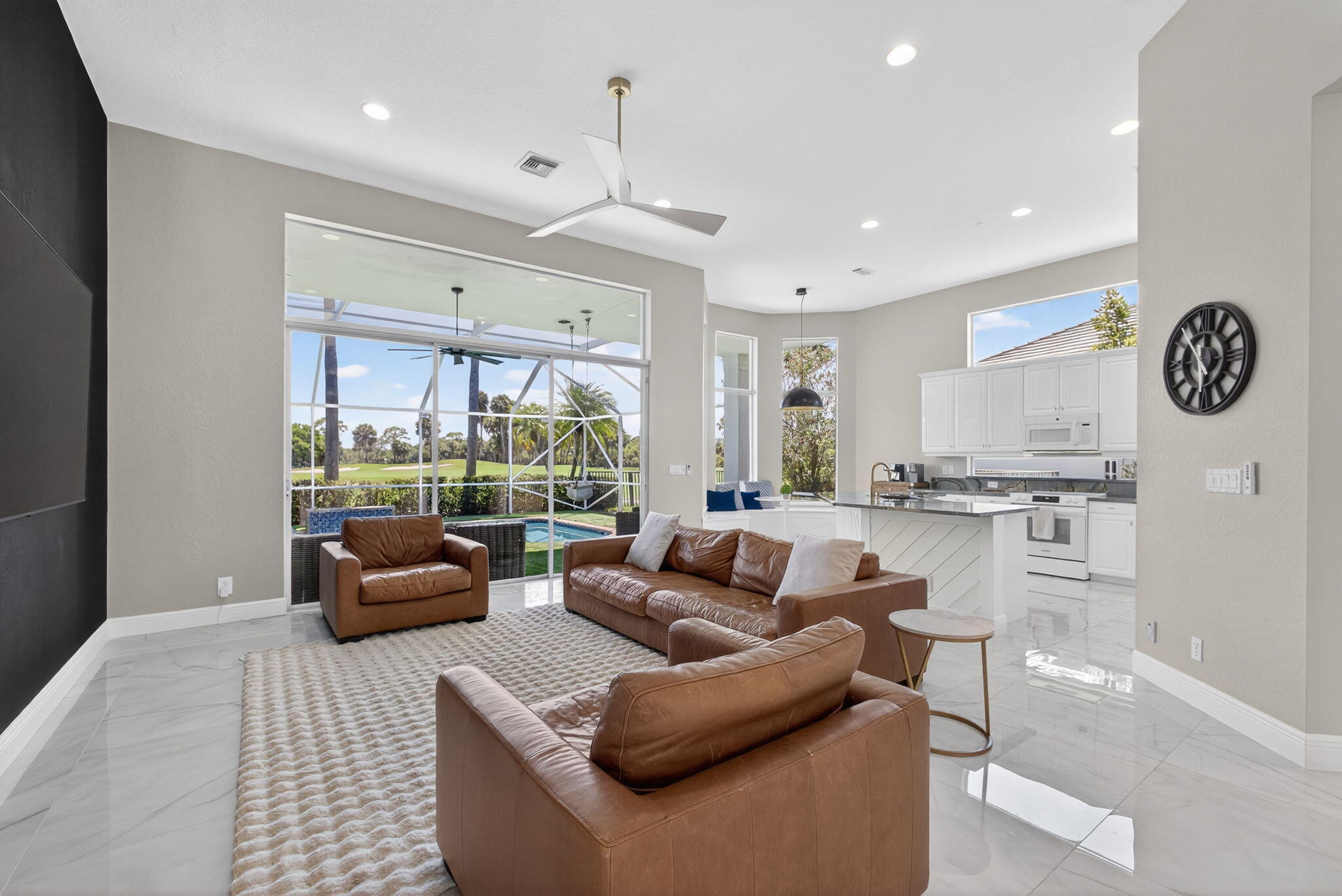 6778 Oakmont West Palm Beach, FL 33412