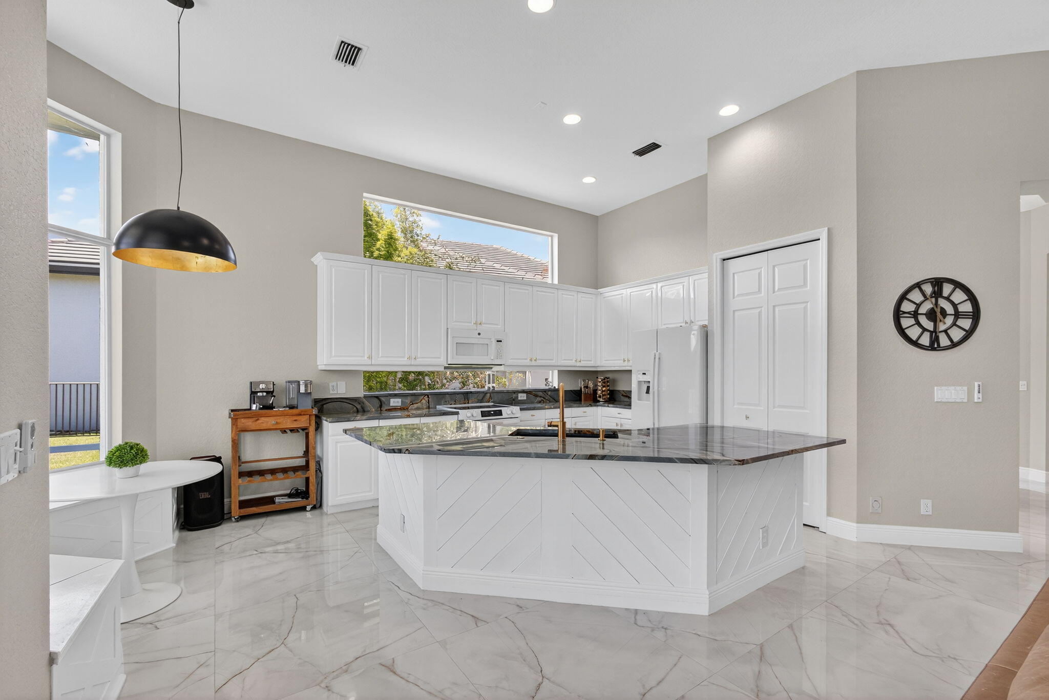 6778 Oakmont West Palm Beach, FL 33412