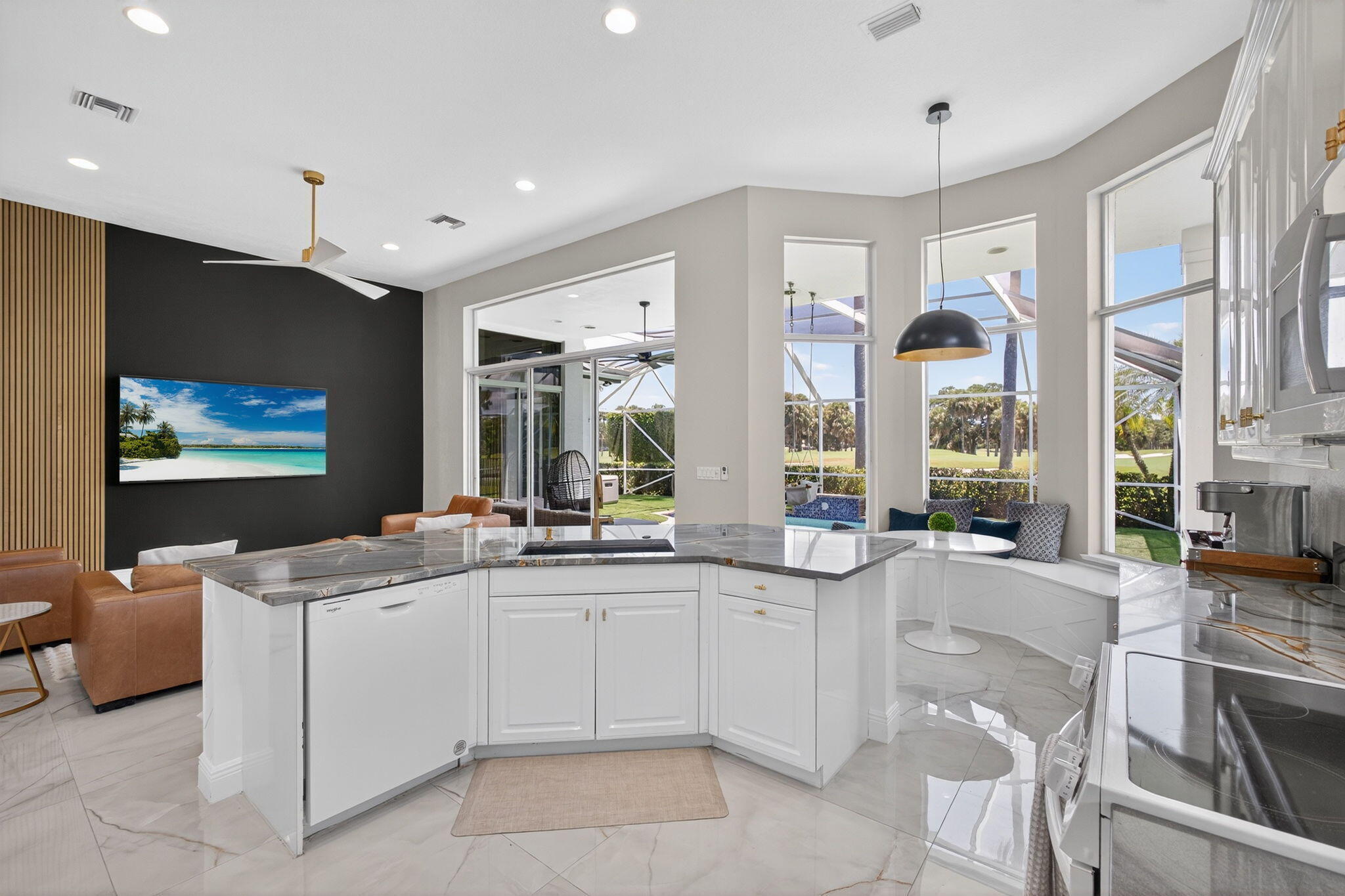 6778 Oakmont West Palm Beach, FL 33412