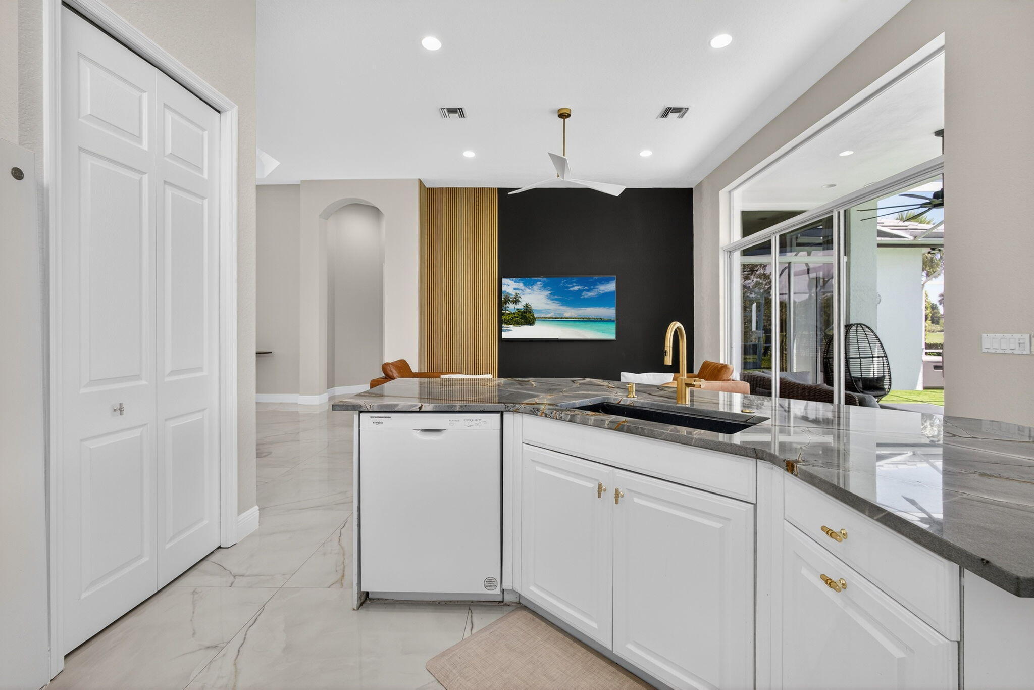 6778 Oakmont West Palm Beach, FL 33412
