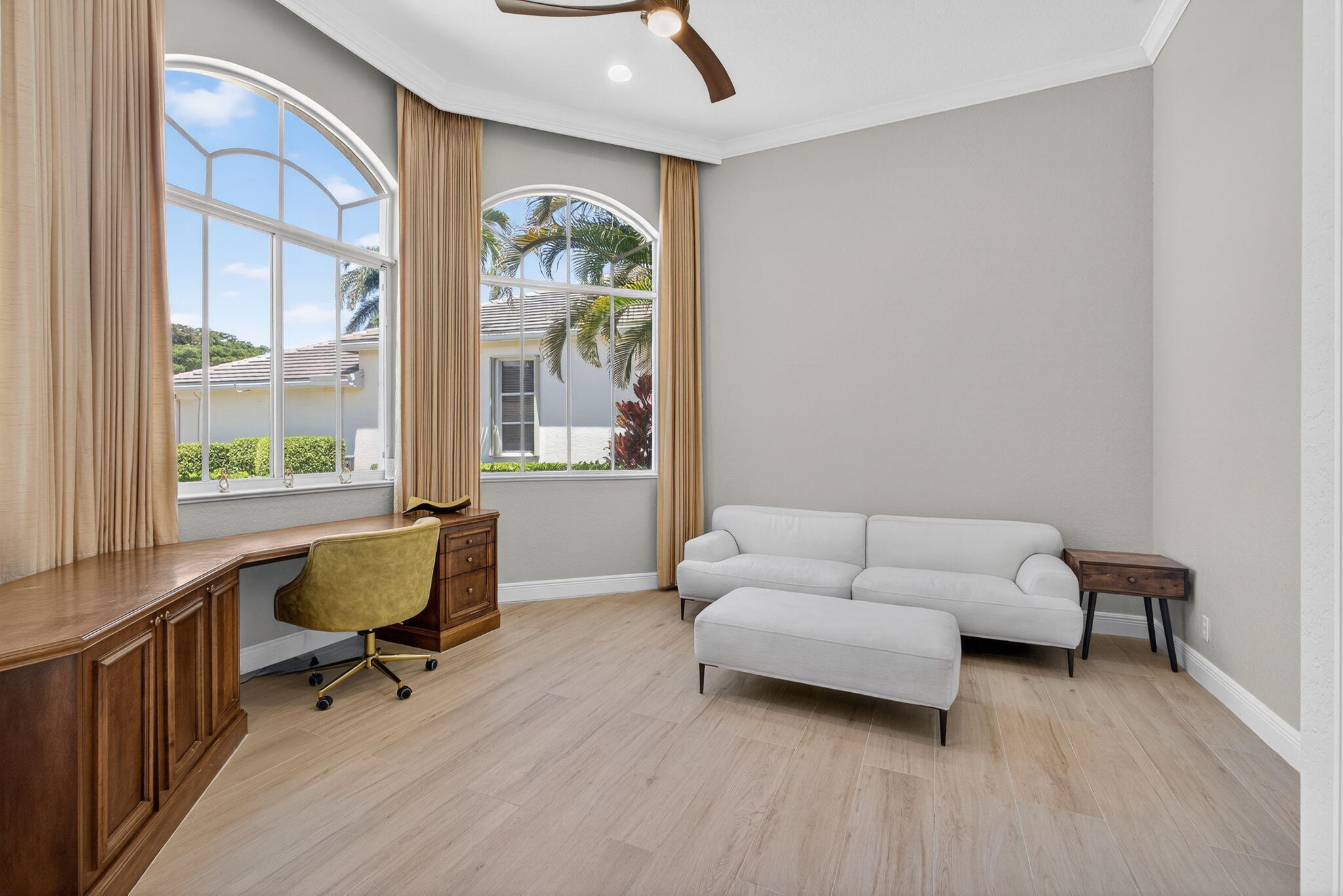 6778 Oakmont West Palm Beach, FL 33412