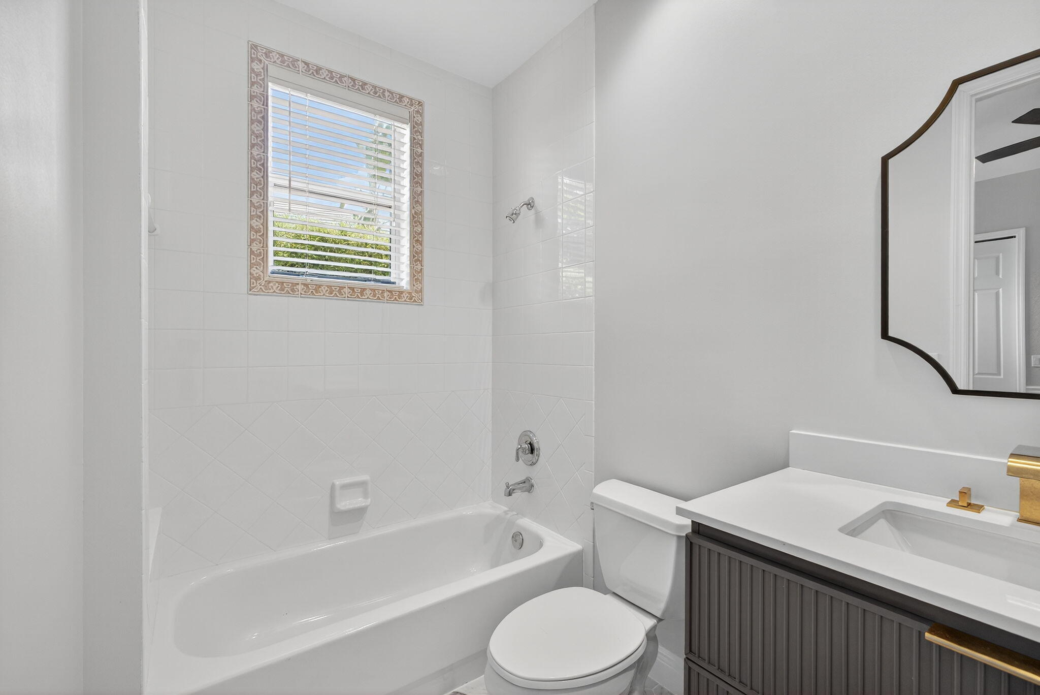 6778 Oakmont West Palm Beach, FL 33412