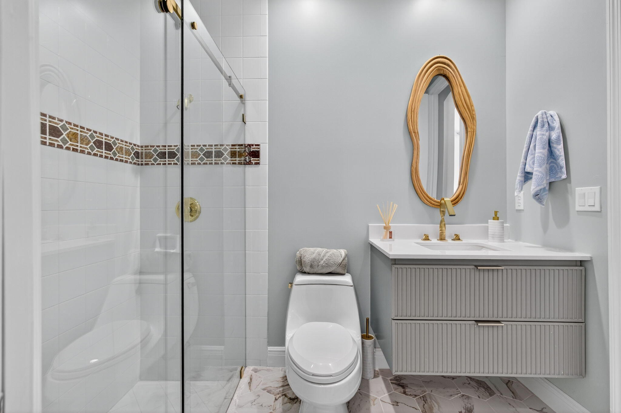 6778 Oakmont West Palm Beach, FL 33412