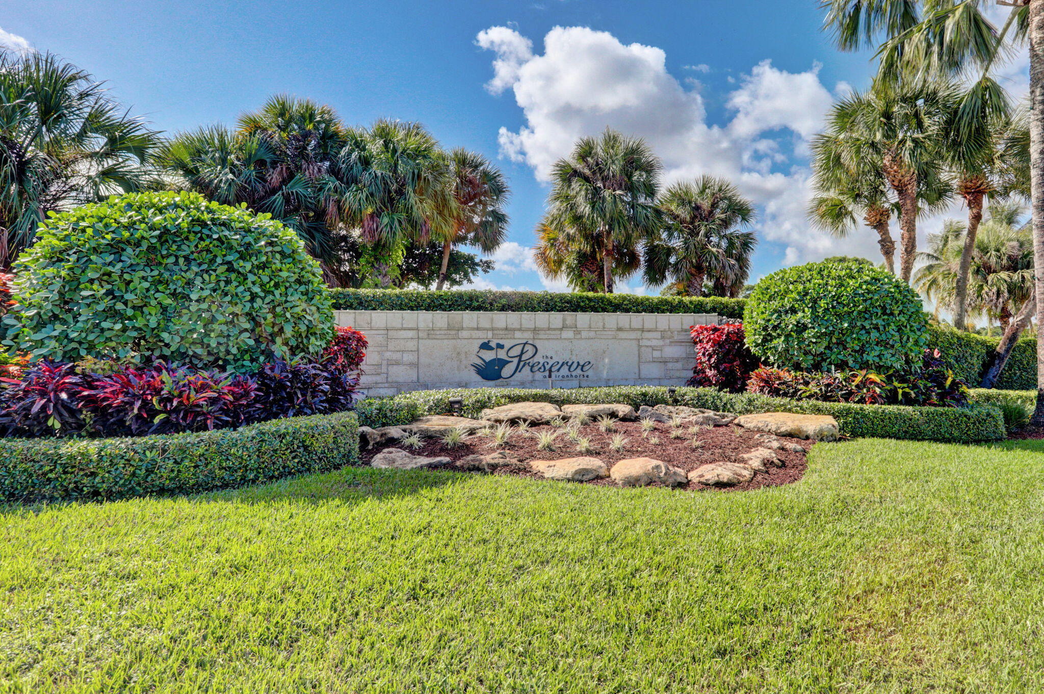 6778 Oakmont West Palm Beach, FL 33412