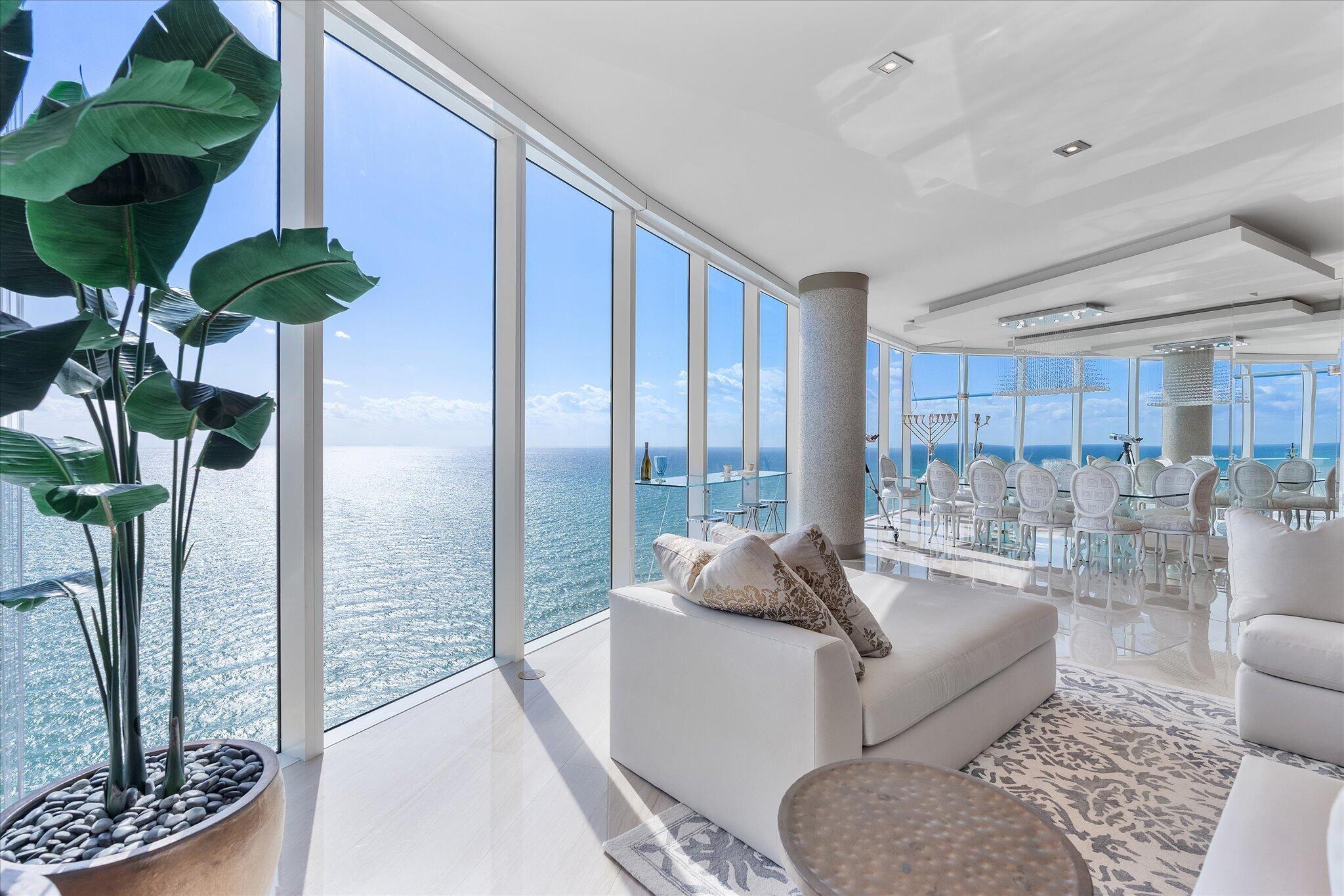 2711 S Ocean #3602
