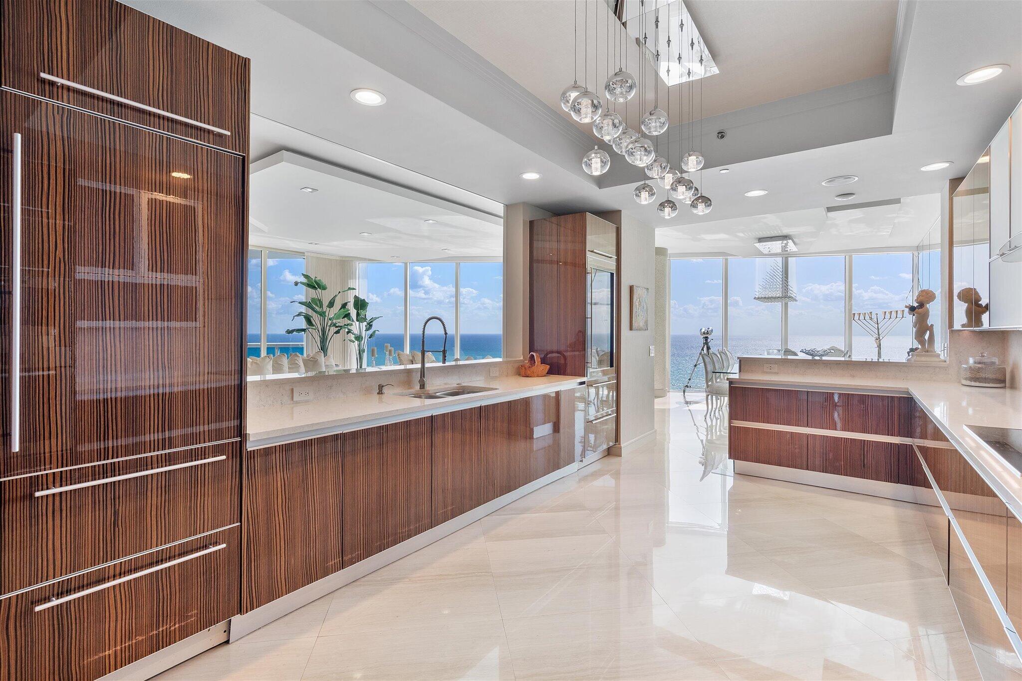 2711 S Ocean #3602 Hollywood, FL 33019
