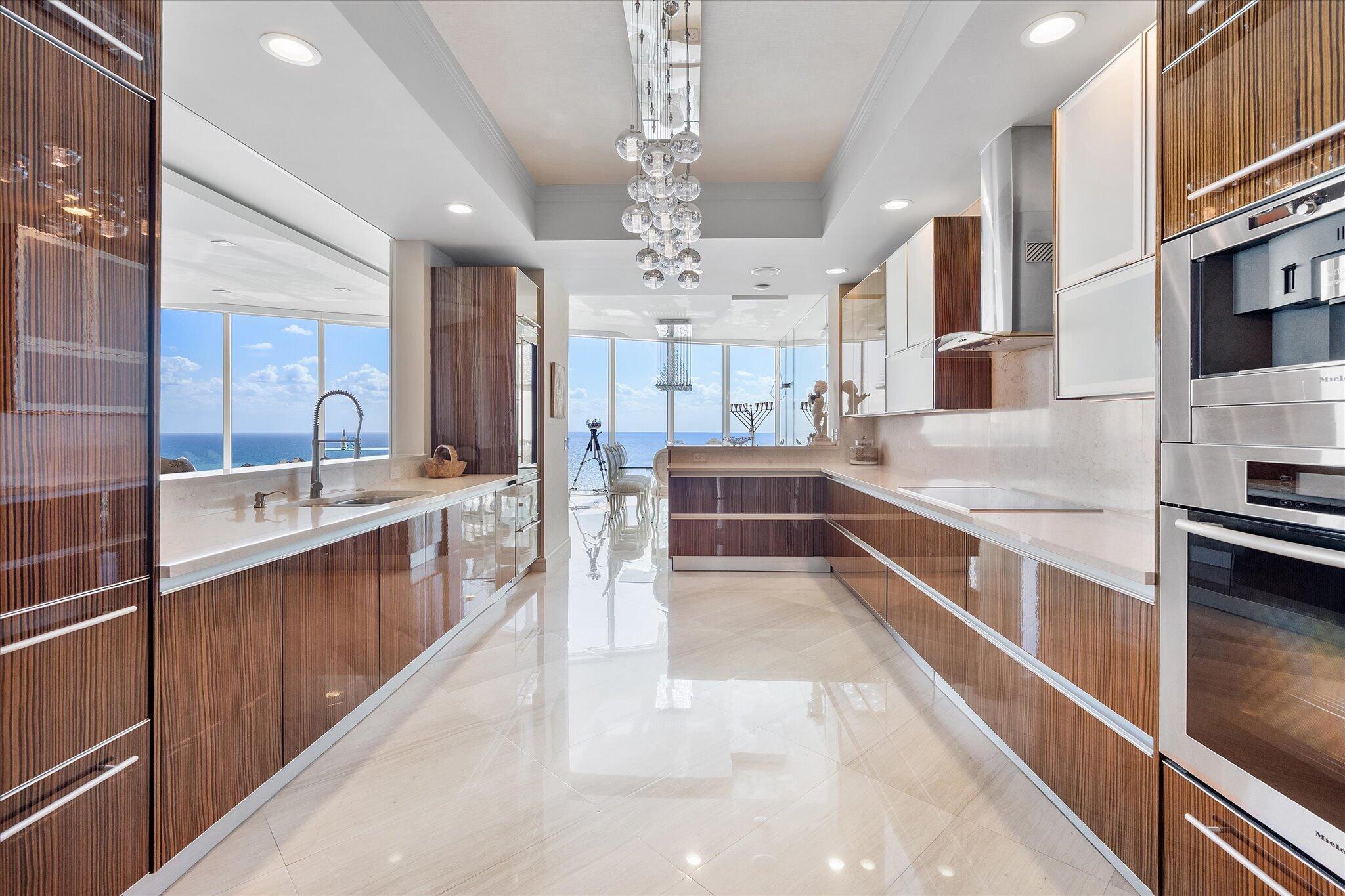 2711 S Ocean #3602 Hollywood, FL 33019