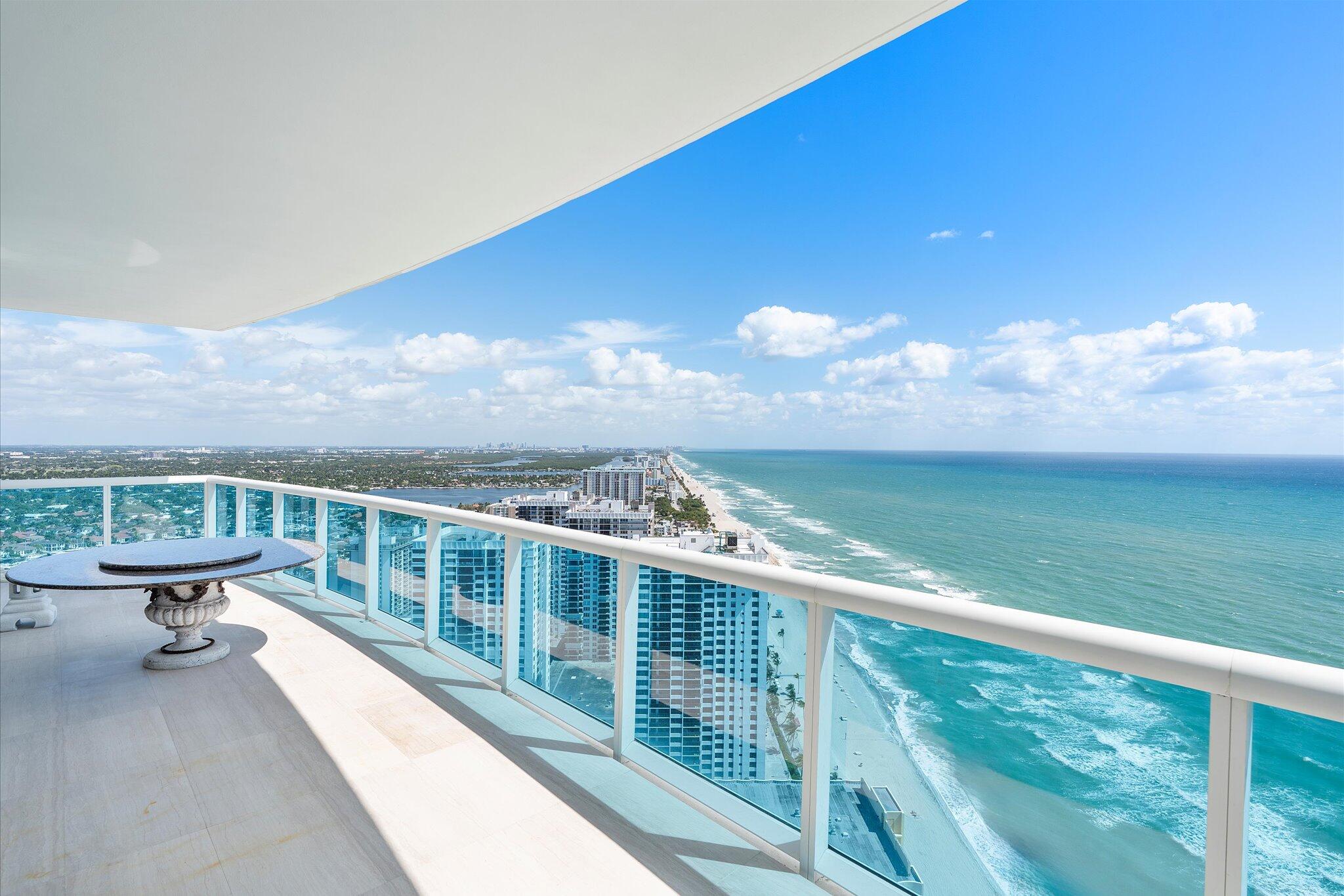 2711 S Ocean #3602 Hollywood, FL 33019