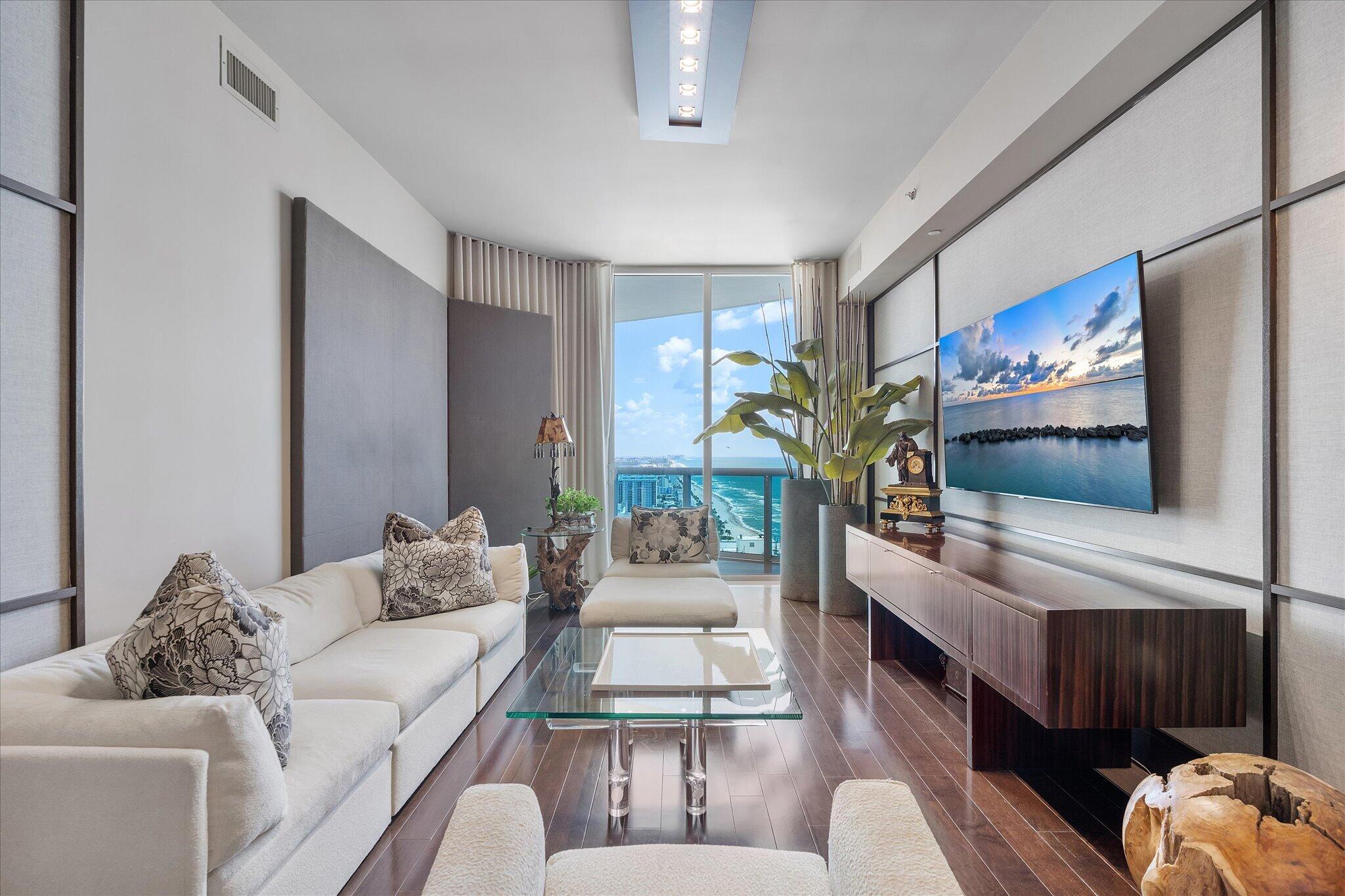 2711 S Ocean #3602 Hollywood, FL 33019