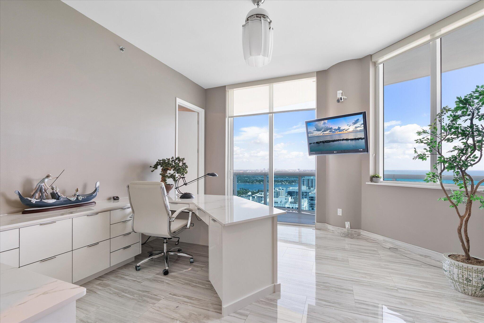 2711 S Ocean #3602 Hollywood, FL 33019
