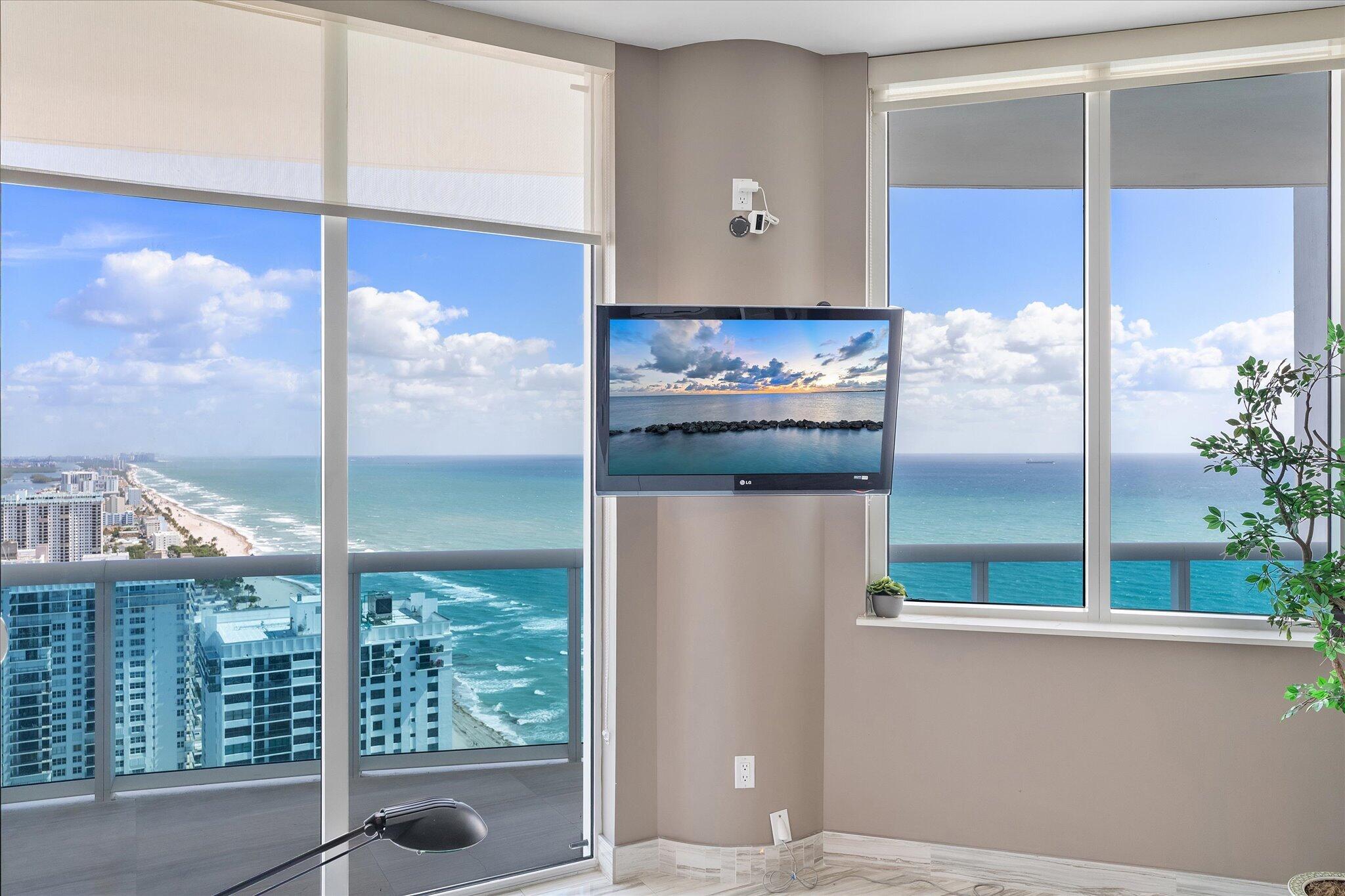 2711 S Ocean #3602 Hollywood, FL 33019