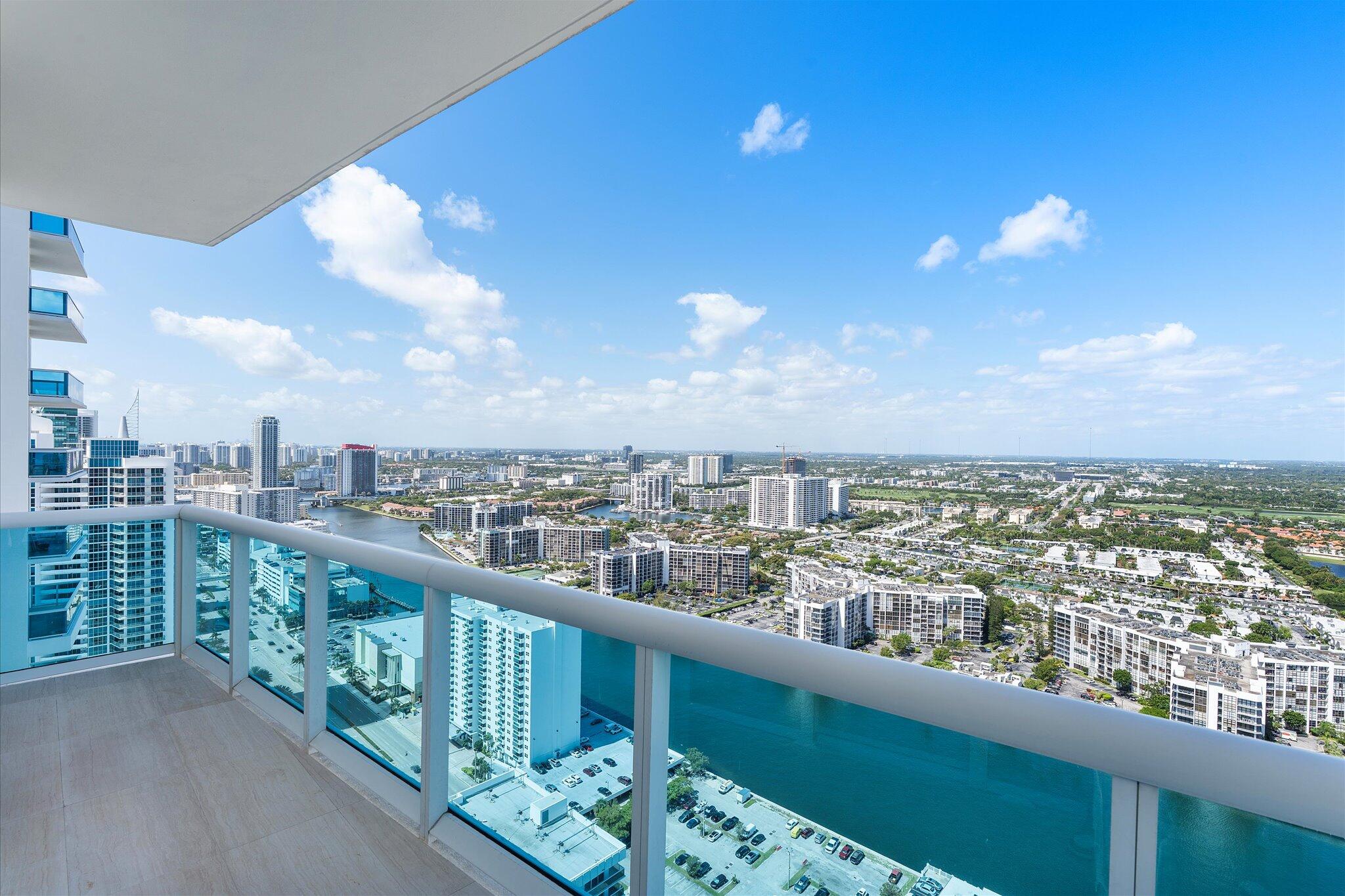 2711 S Ocean #3602 Hollywood, FL 33019