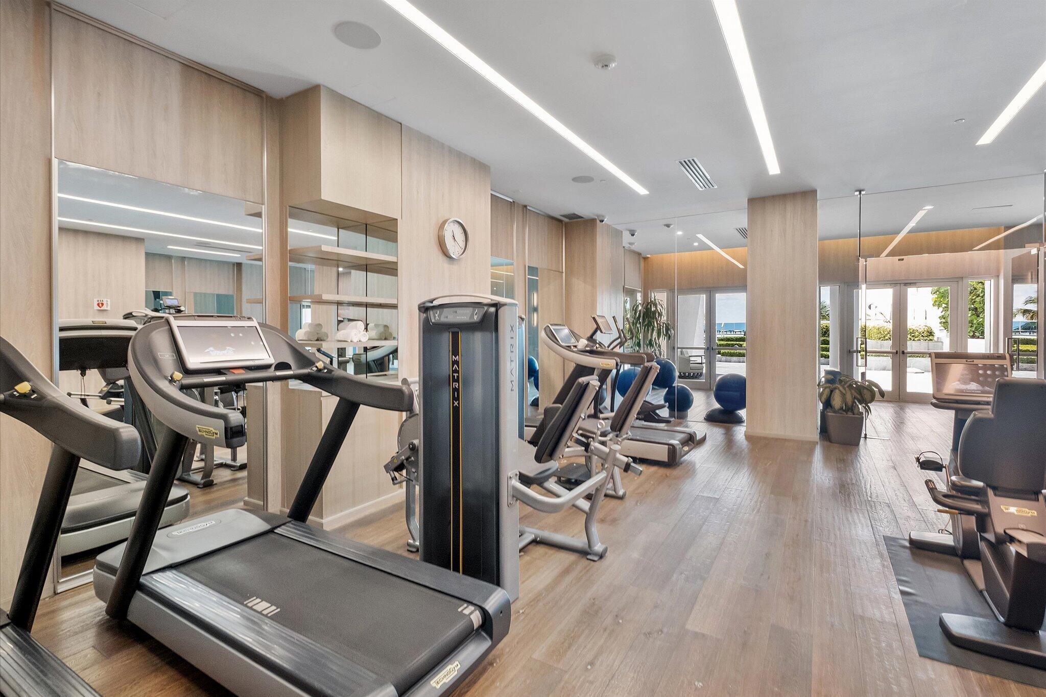 2711 S Ocean #3602 Hollywood, FL 33019