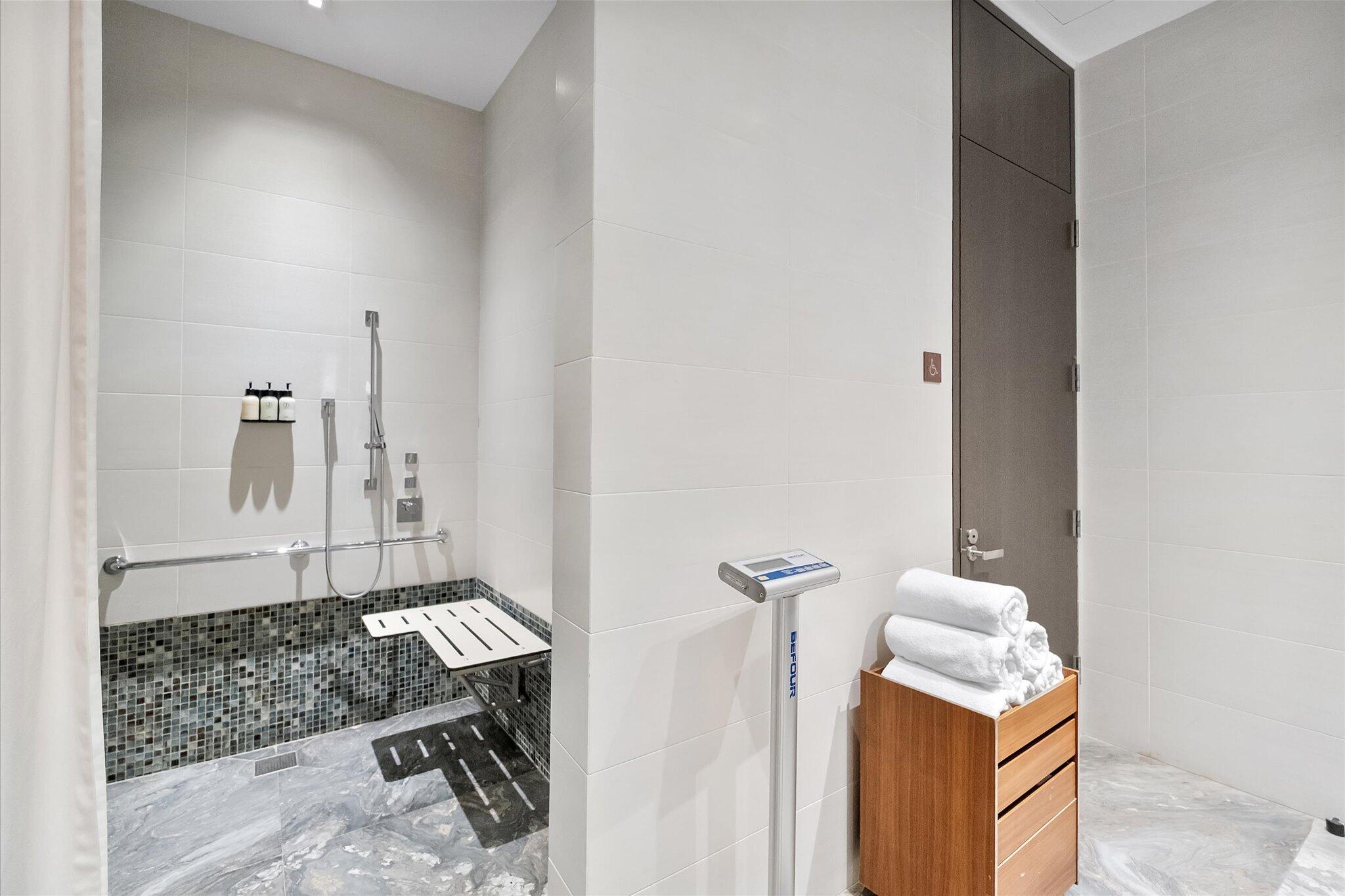 2711 S Ocean #3602 Hollywood, FL 33019
