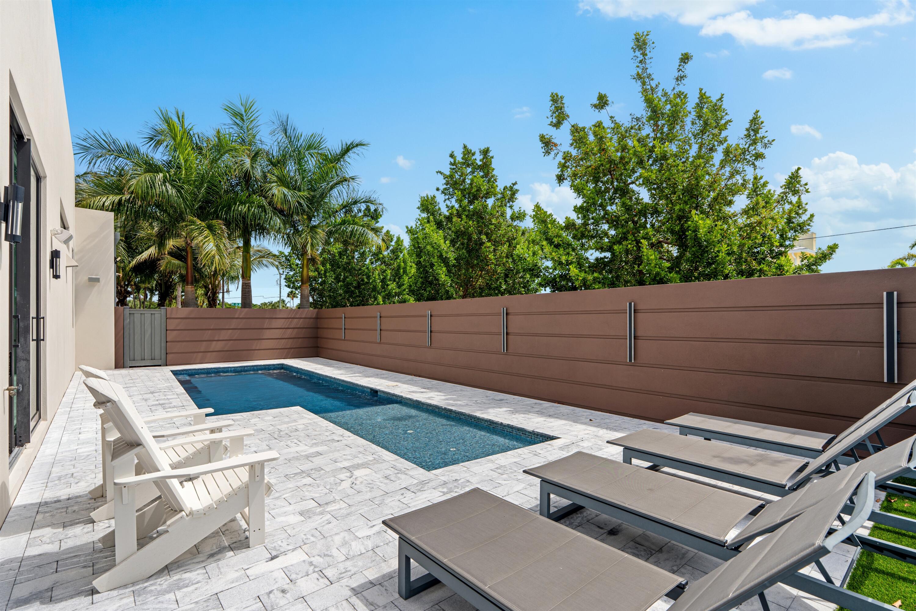 2880 NE 35th Lighthouse Point, FL 33064