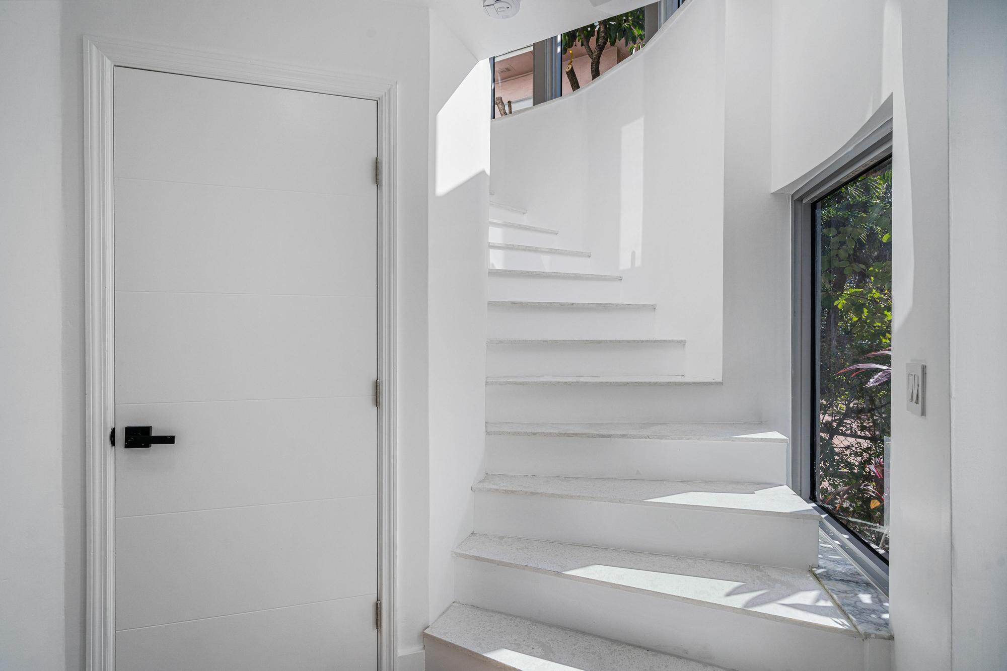 361 Jefferson #1 Miami Beach, FL 33139
