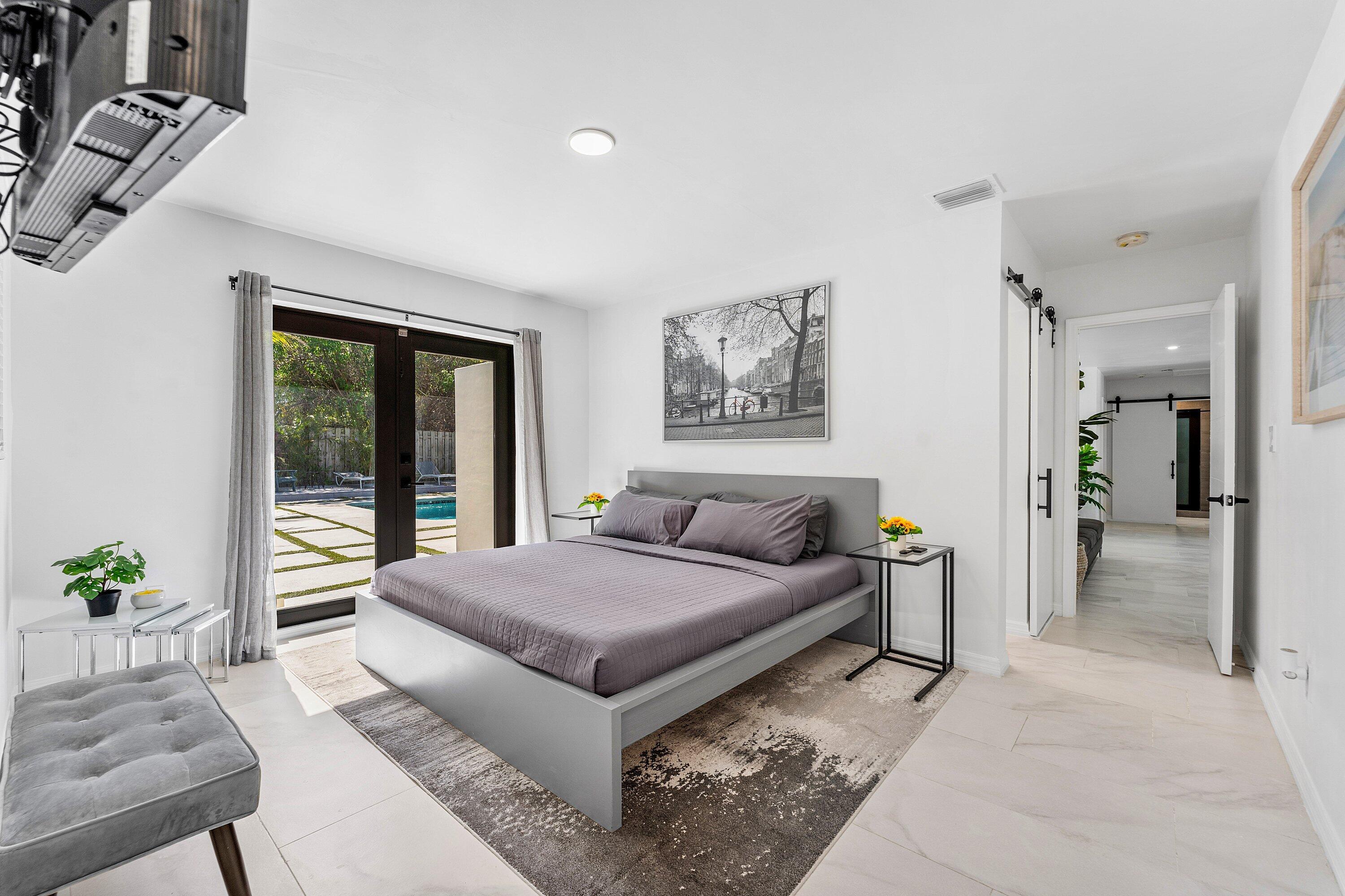 3000 NE 21st Fort Lauderdale, FL 33306