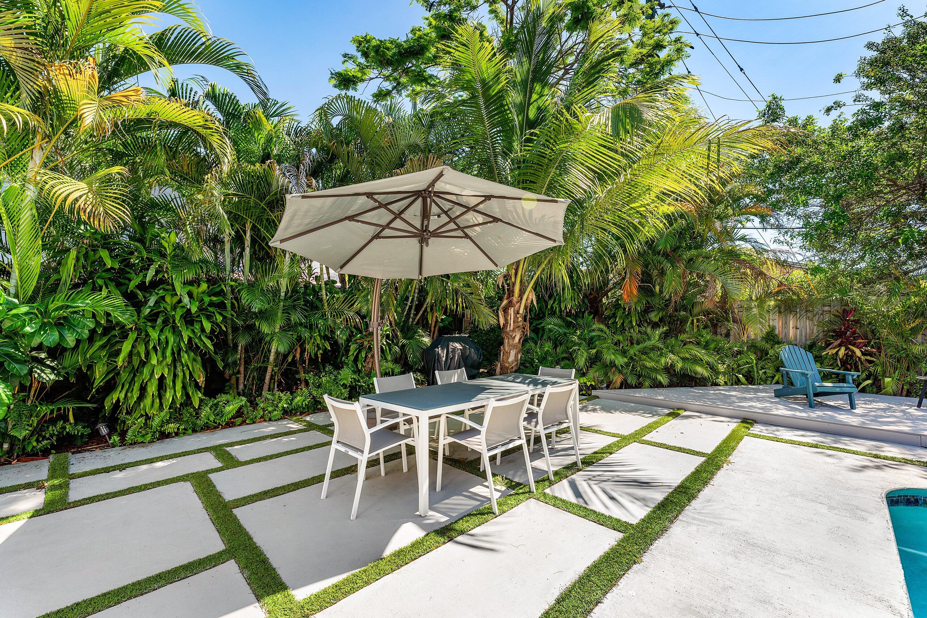 3000 NE 21st Fort Lauderdale, FL 33306