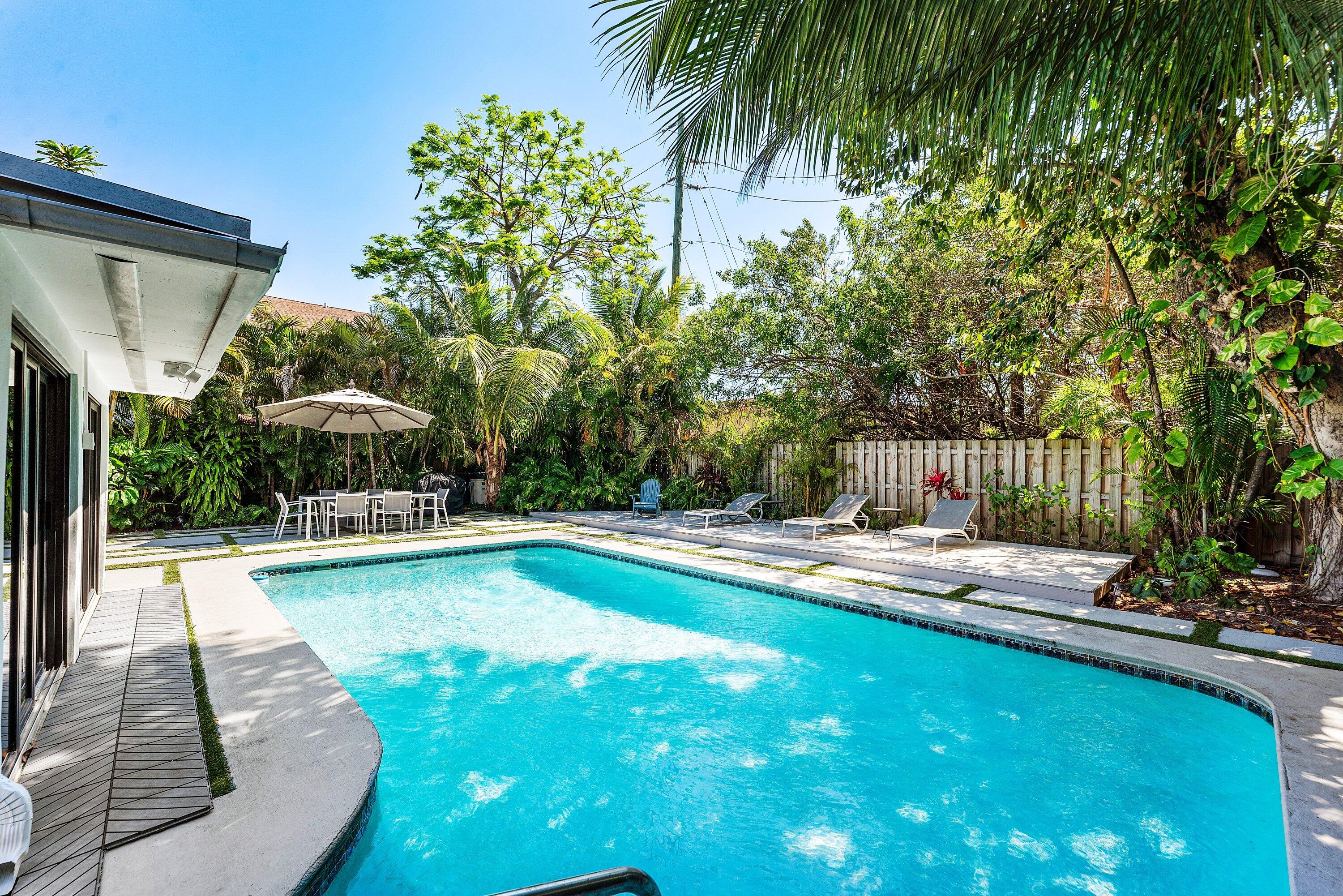3000 NE 21st Fort Lauderdale, FL 33306