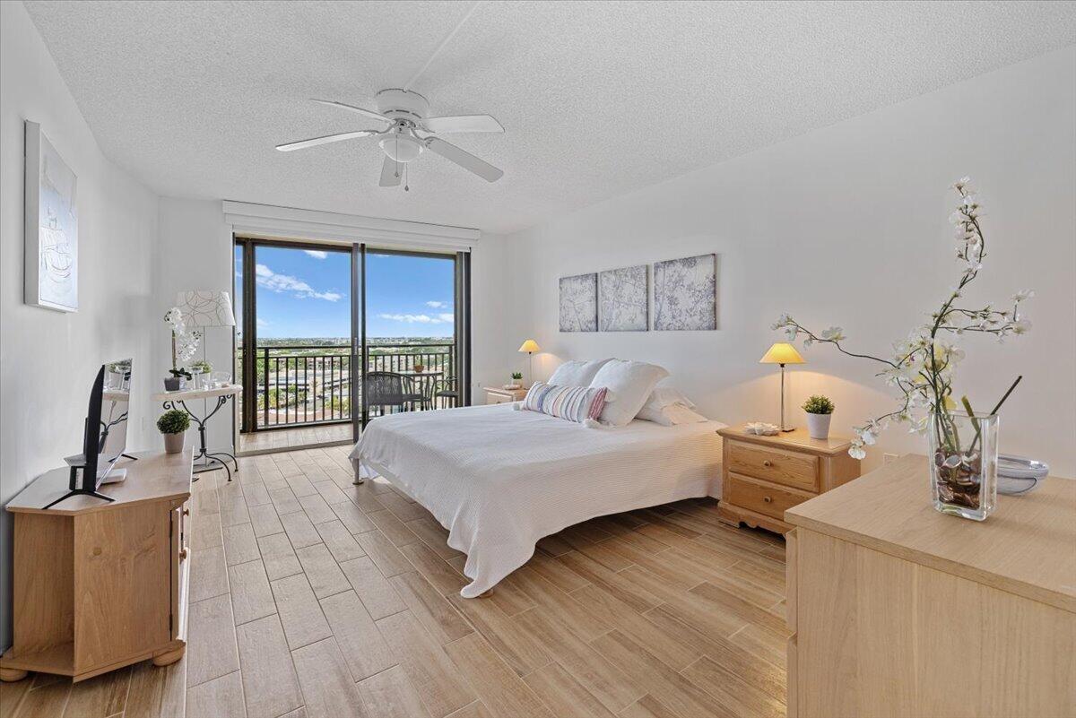 3912 S Ocean #1211