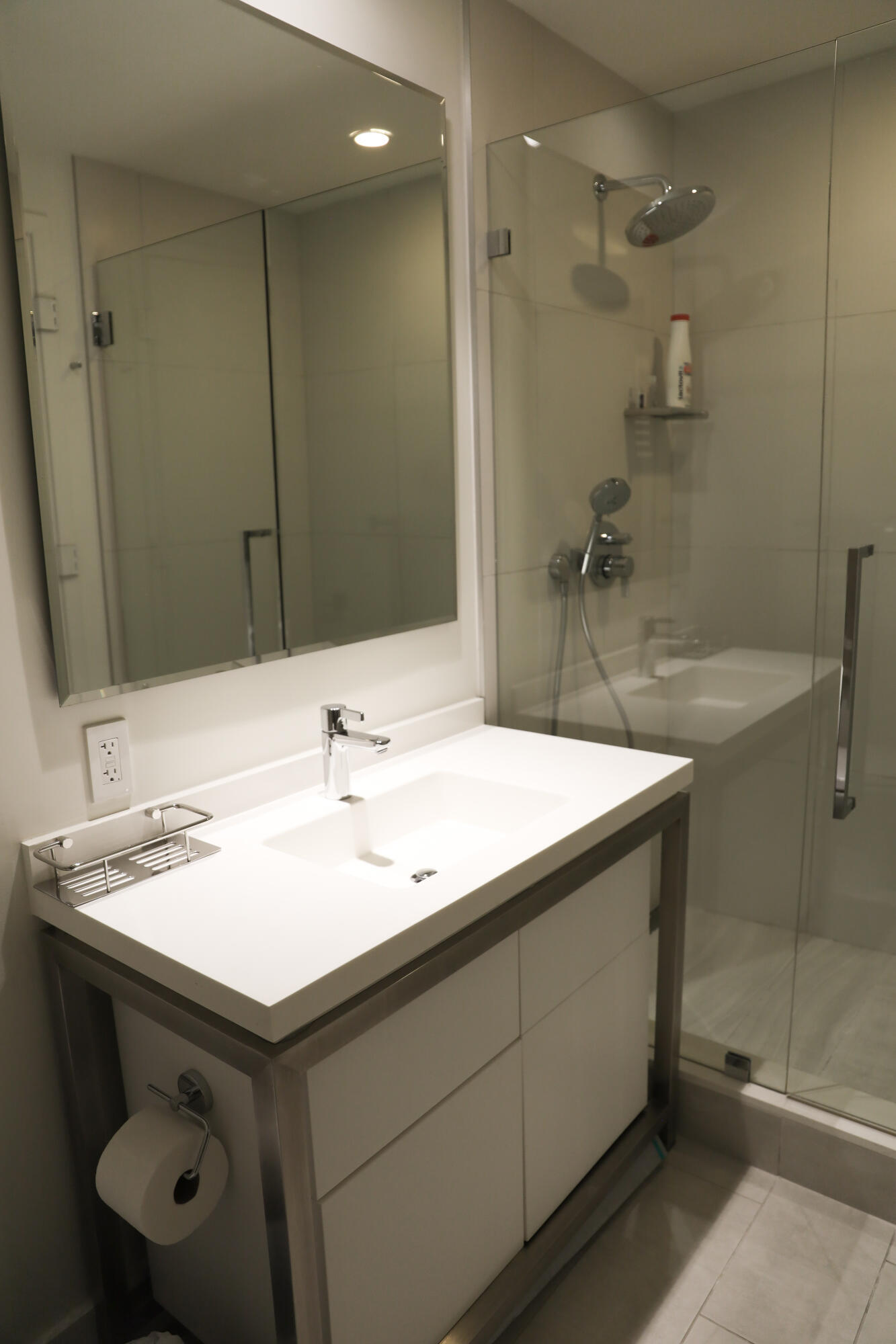 2000 Metropica #811 Sunrise, FL 33323