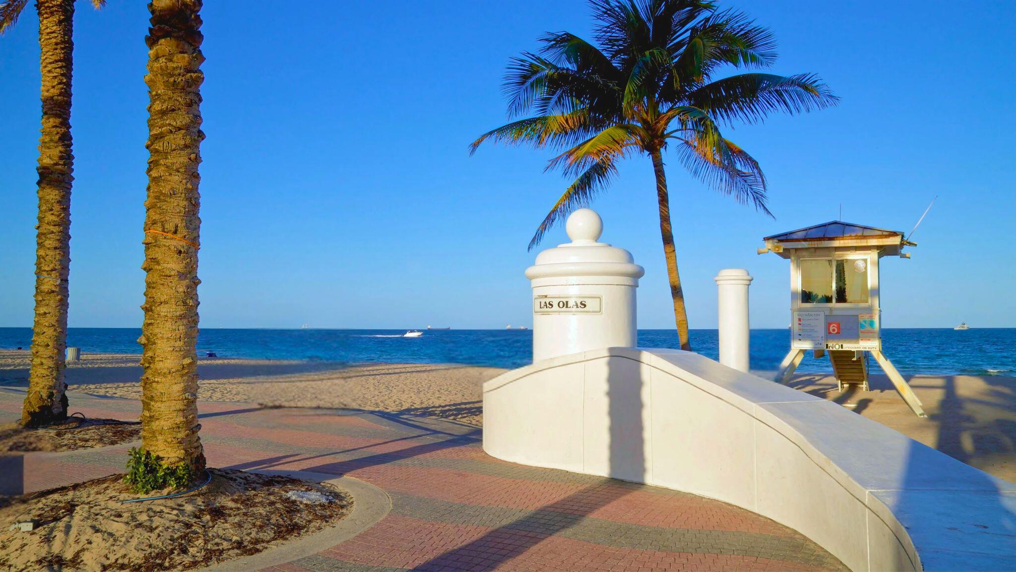 222 SE 16th Ave Fort Lauderdale, FL 33301