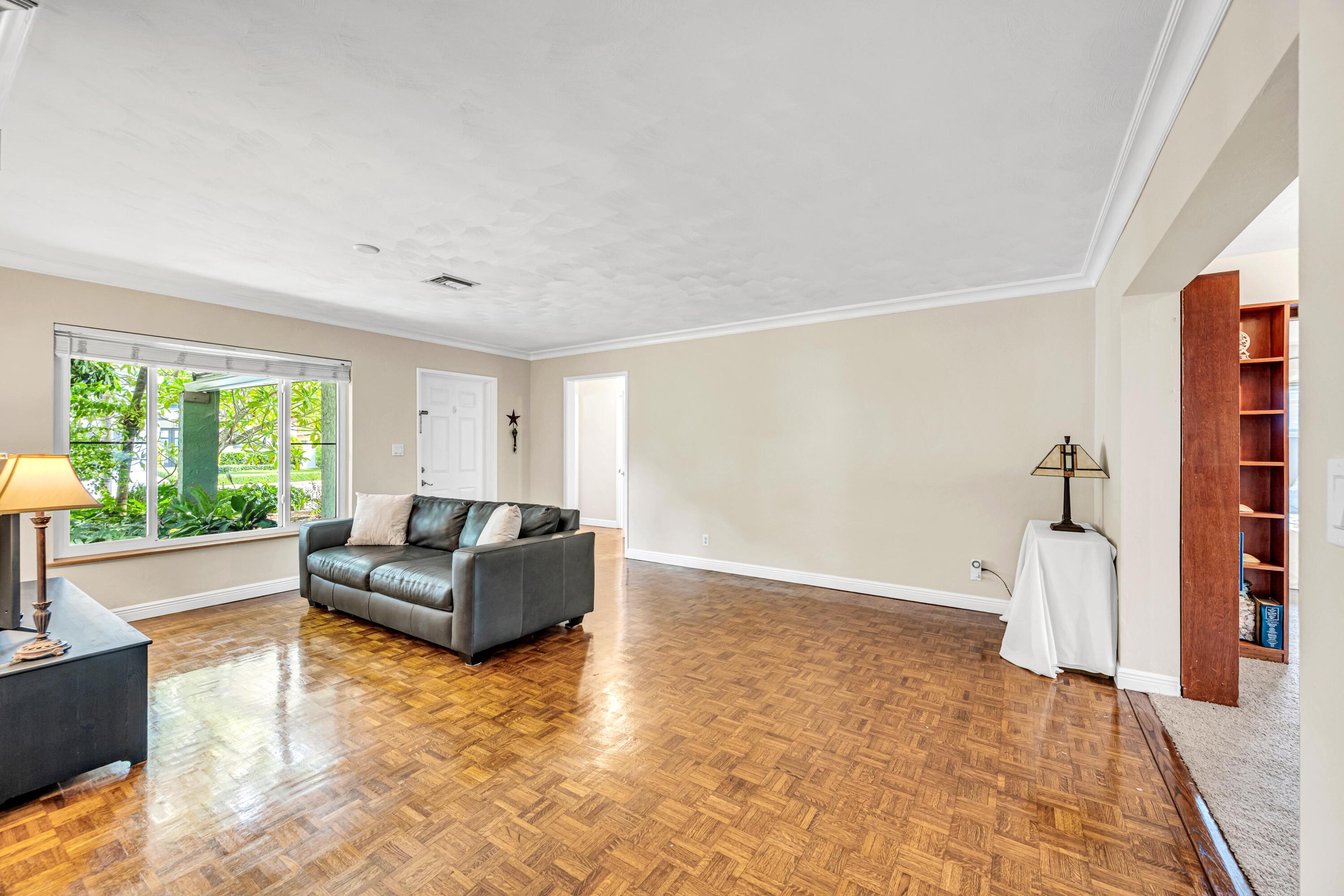 1200 Orange Fort Lauderdale, FL 33315
